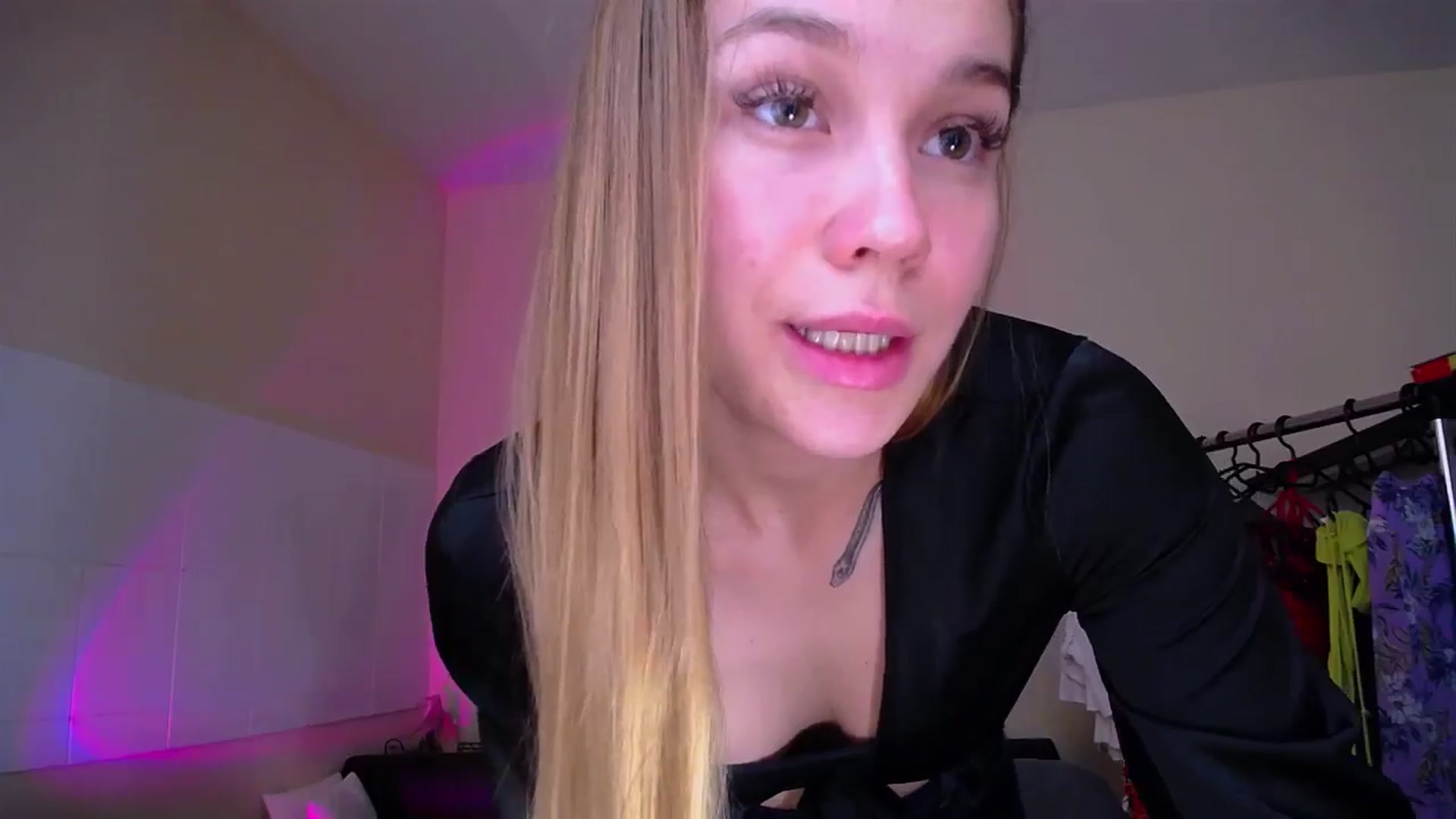 Gallery image thumbnail from Miss_JOI's myfreecams stream on, 06/04/2024, 11:31 image 3 of 20