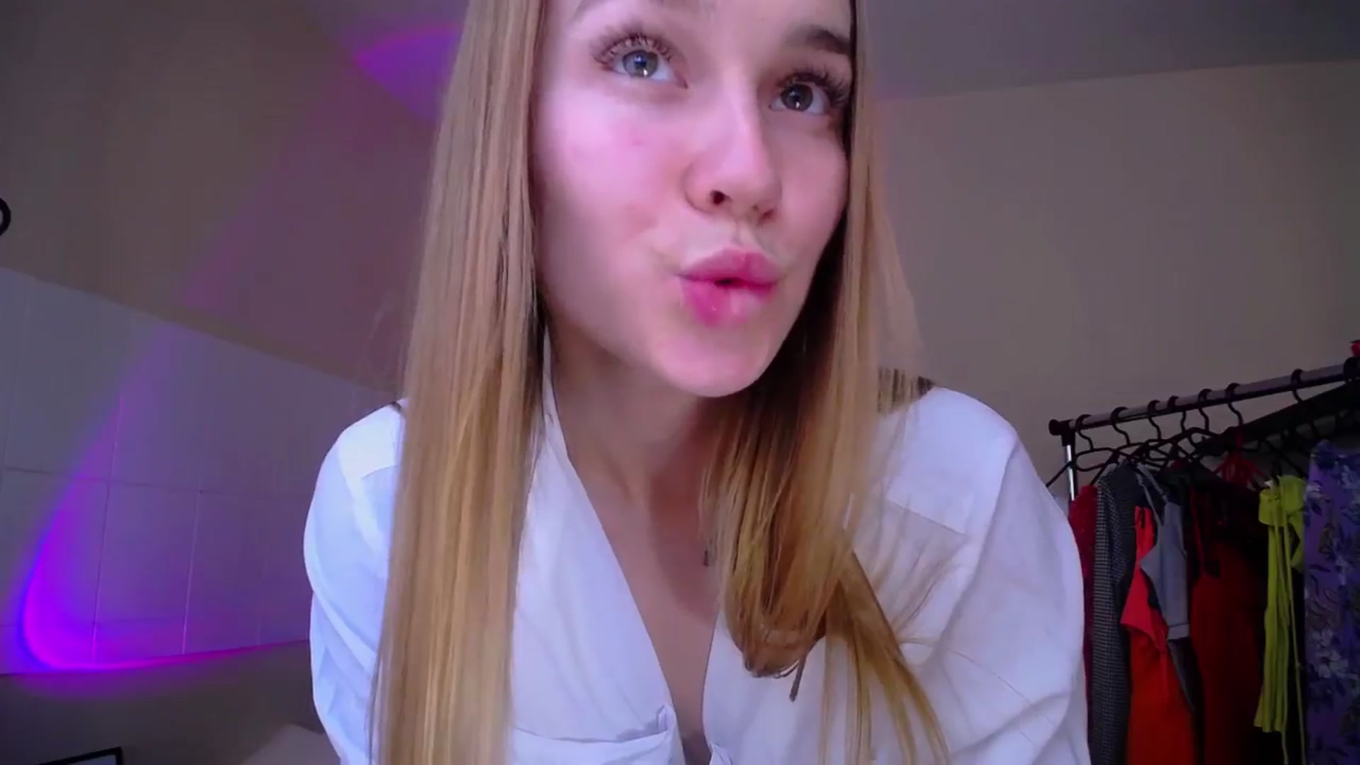 Gallery image thumbnail from Miss_JOI's myfreecams stream on, 06/09/2024, 09:05 image 7 of 20