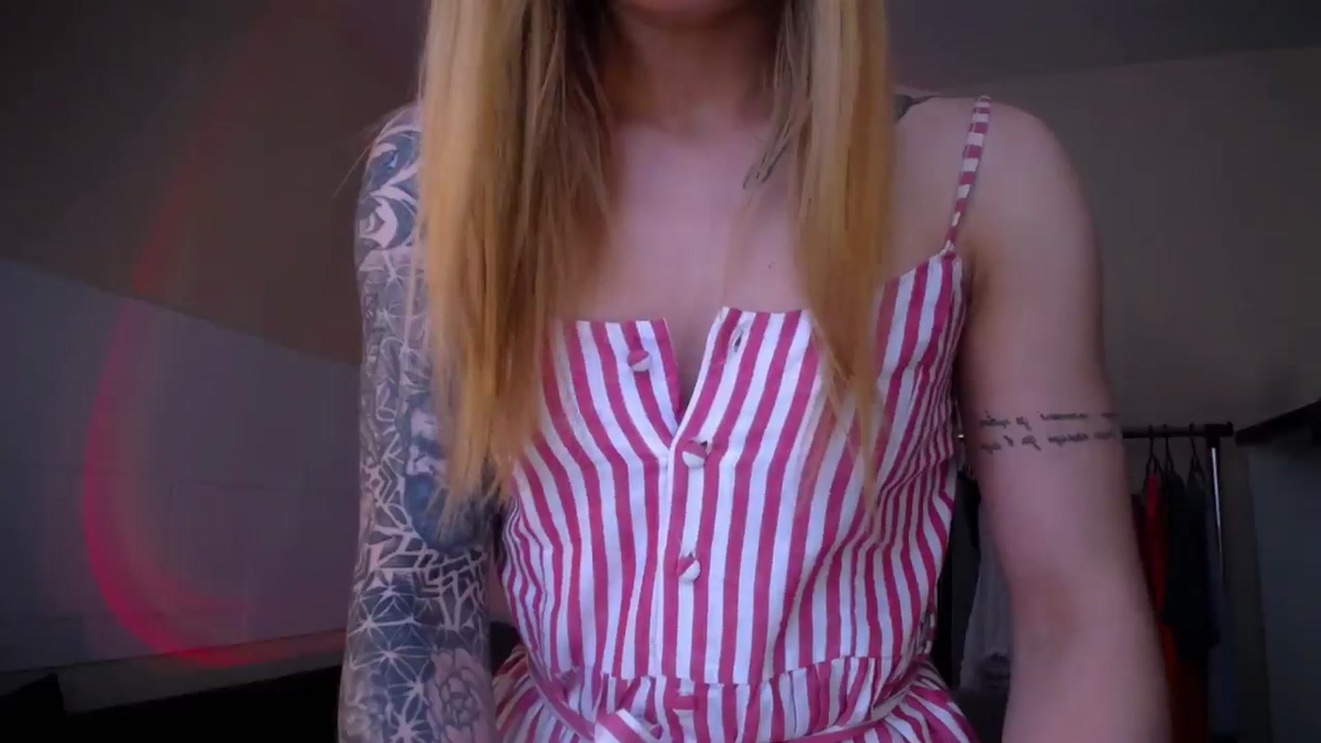 Gallery image thumbnail from Miss_JOI's myfreecams stream on, 06/18/2024, 10:56 image 2 of 20