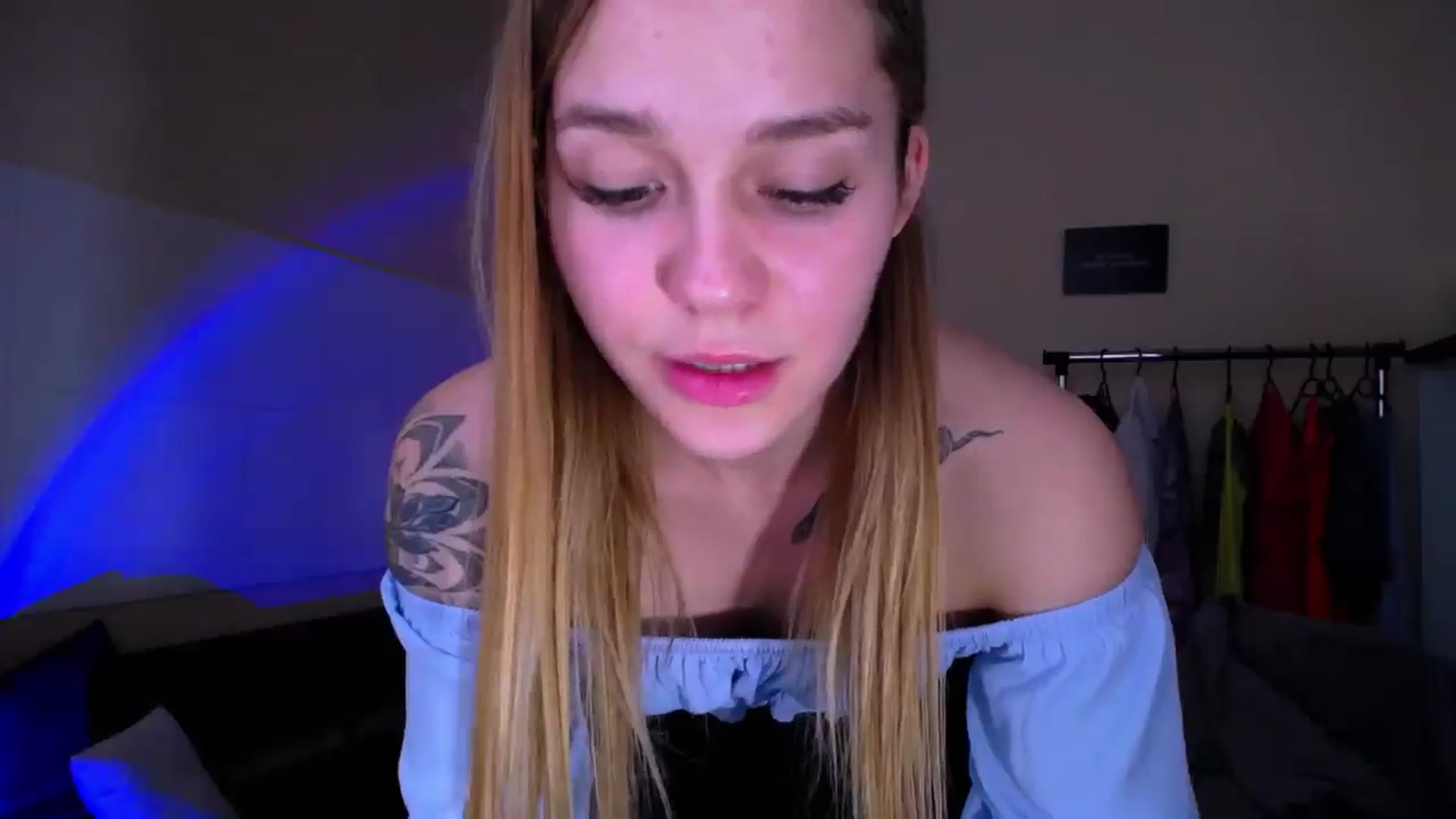 Gallery image thumbnail from Miss_JOI's myfreecams stream on, 06/23/2024, 10:38 image 19 of 20