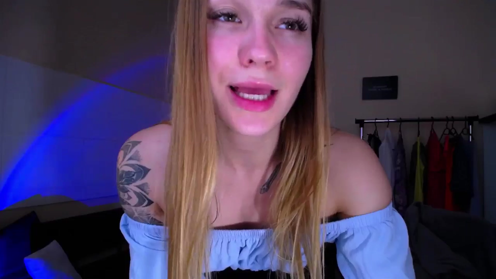 Gallery image thumbnail from Miss_JOI's myfreecams stream on, 06/23/2024, 10:38 image 9 of 20