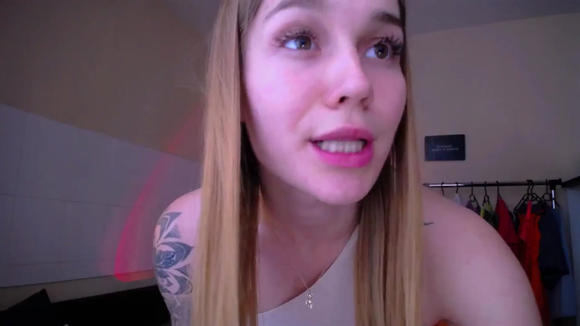 Gallery image thumbnail from Miss_JOI's myfreecams stream on, 06/30/2024, 10:32 image 19 of 20