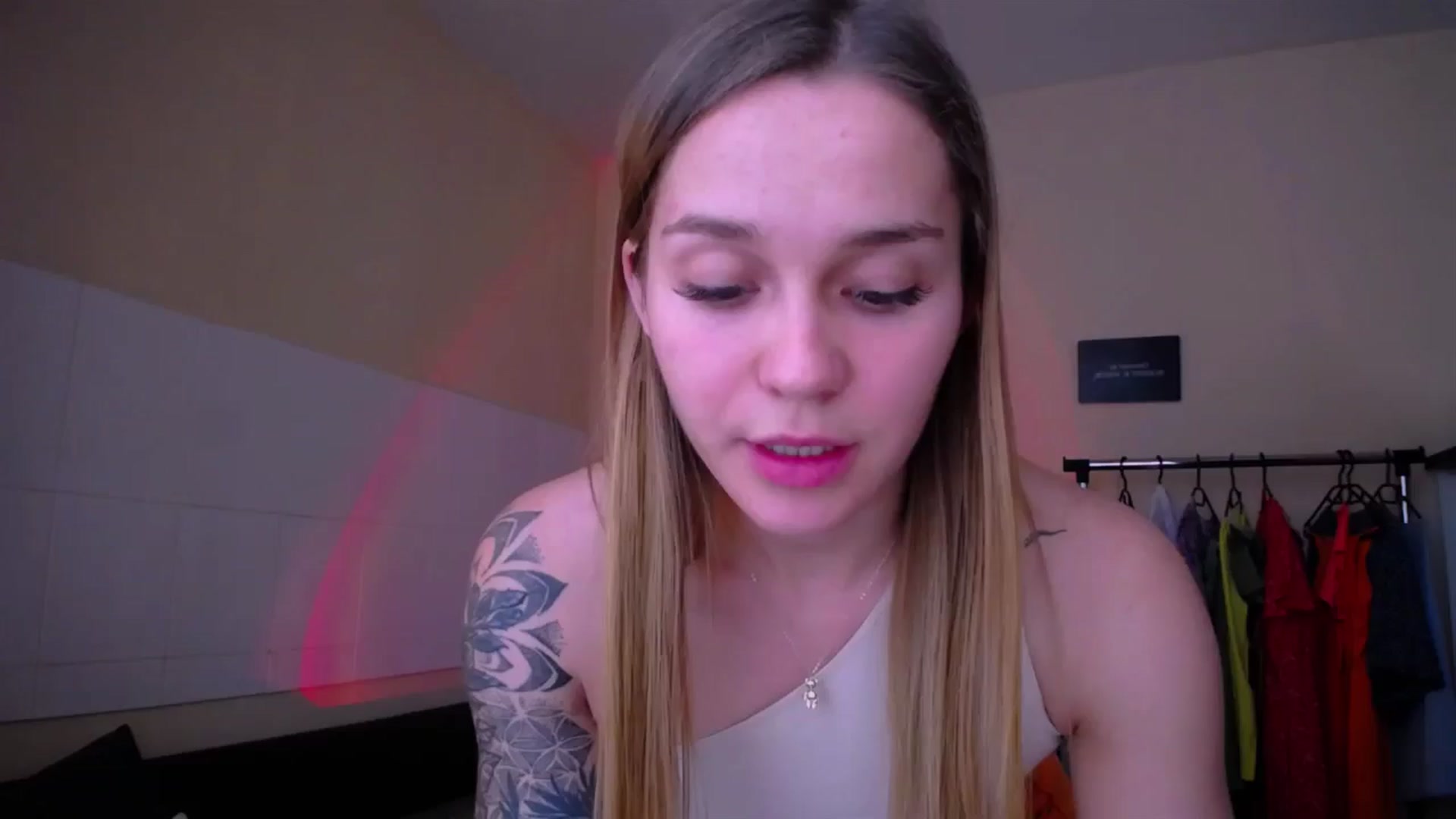 Gallery image thumbnail from Miss_JOI's myfreecams stream on, 06/30/2024, 10:32 image 6 of 20