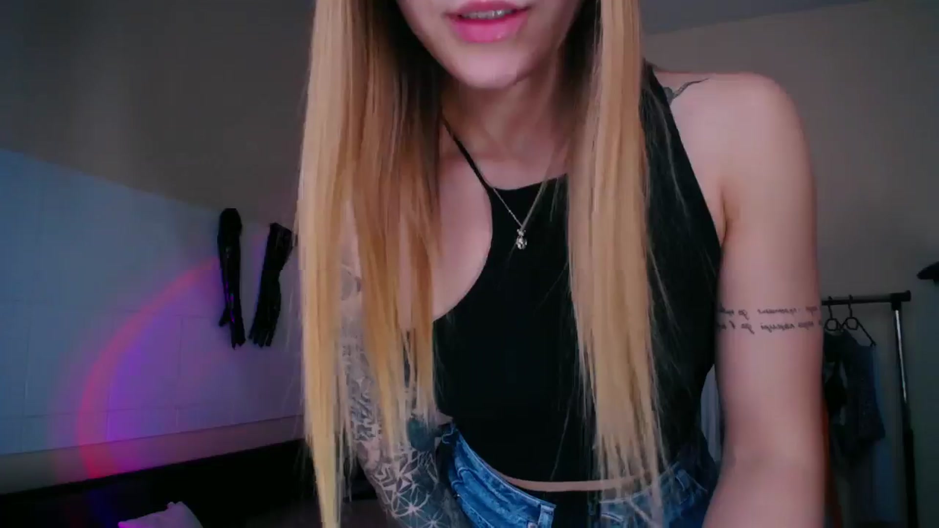 Gallery image thumbnail from Miss_JOI's myfreecams stream on, 07/16/2024, 09:32 image 6 of 20