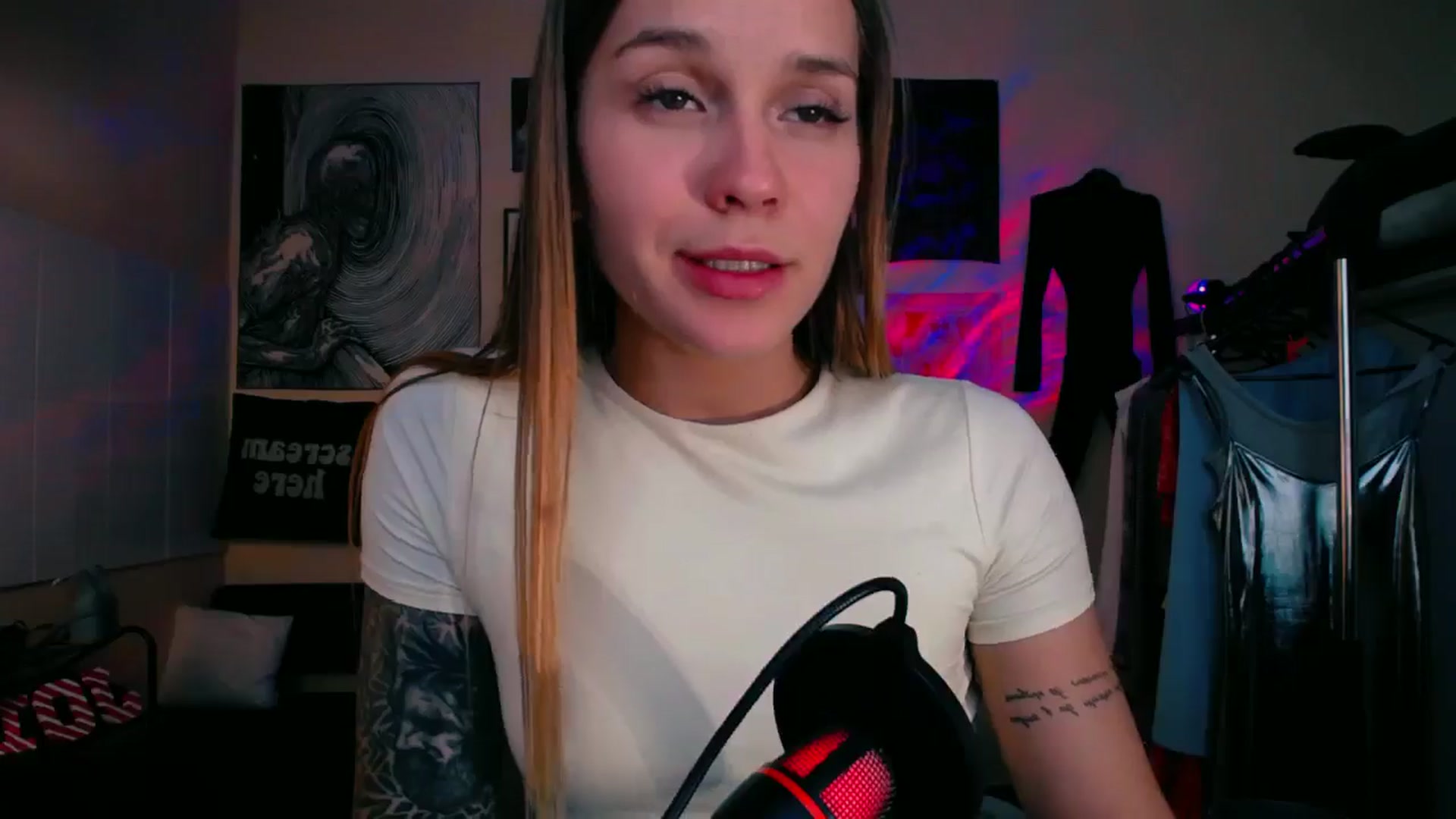 Gallery image thumbnail from Miss_JOI's myfreecams stream on, 09/20/2024, 11:18 image 19 of 20