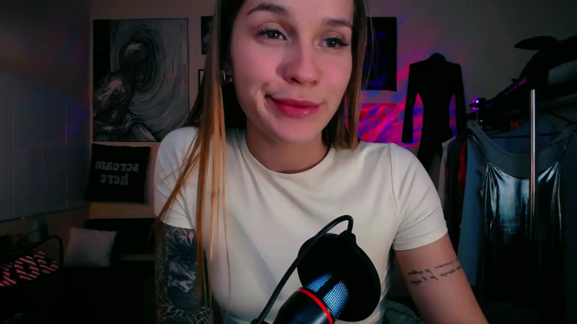 Gallery image thumbnail from Miss_JOI's myfreecams stream on, 09/20/2024, 11:18 image 16 of 20