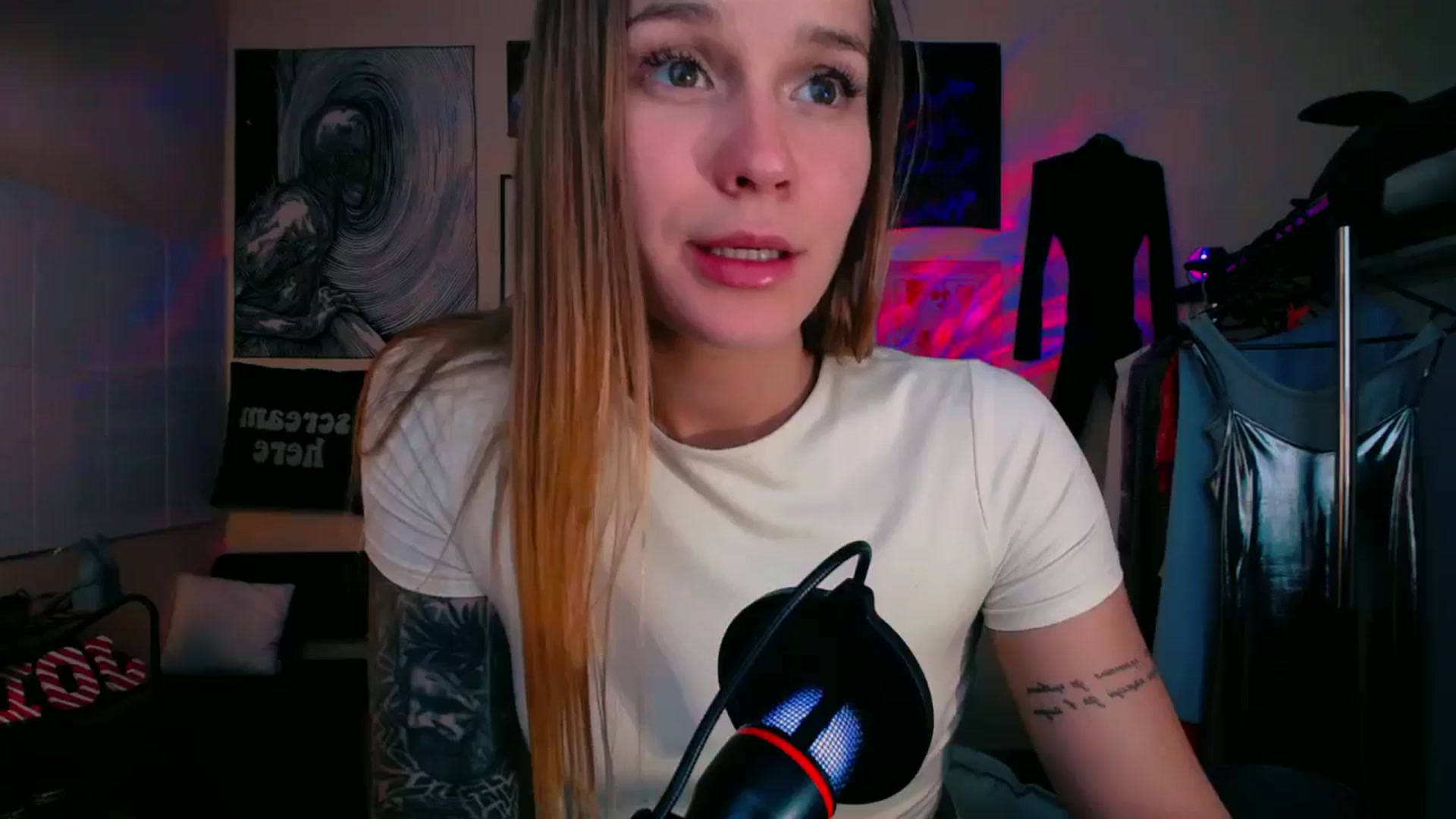 Gallery image thumbnail from Miss_JOI's myfreecams stream on, 09/20/2024, 11:18 image 3 of 20