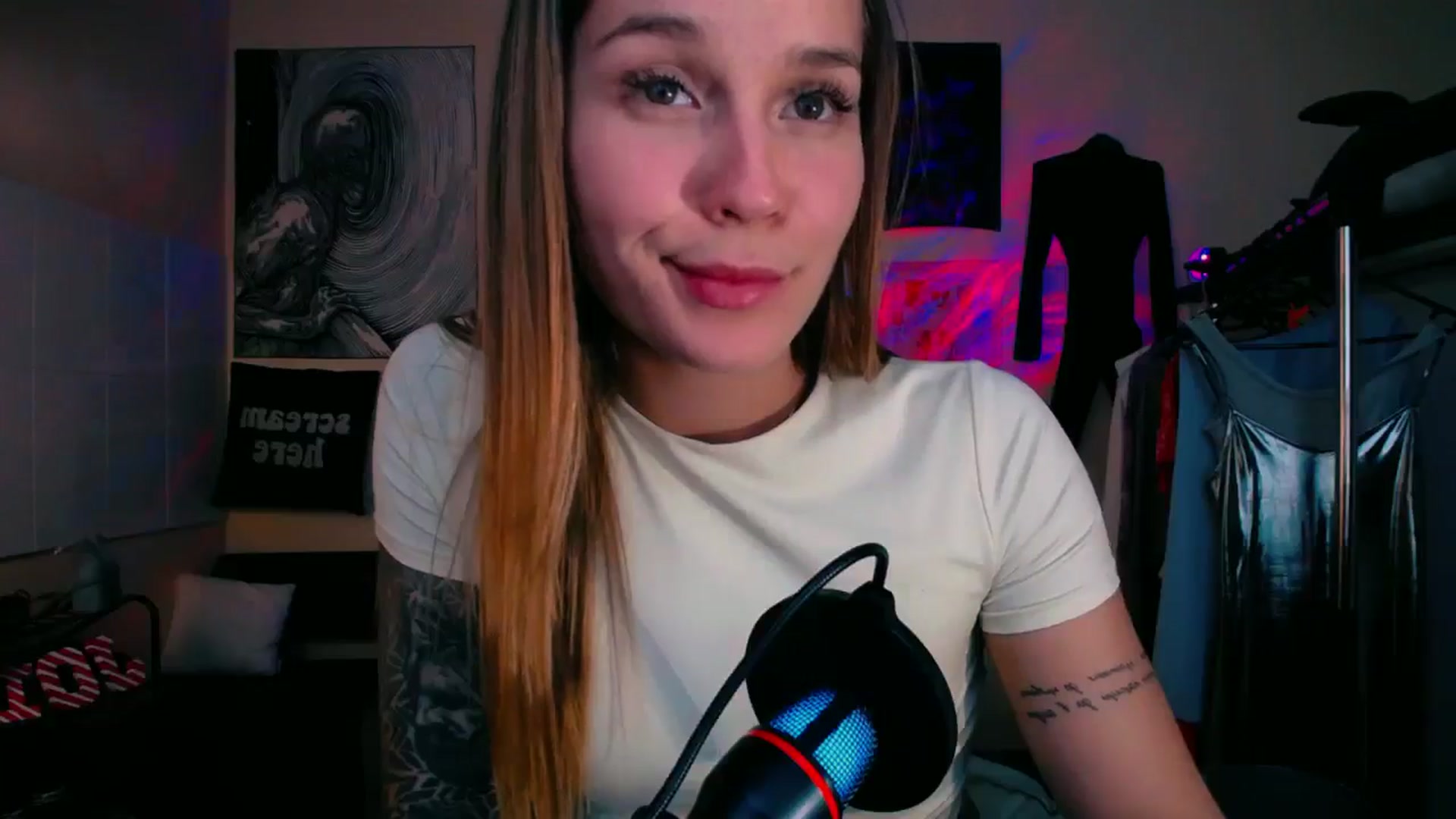 Gallery image thumbnail from Miss_JOI's myfreecams stream on, 09/20/2024, 11:18 image 14 of 20
