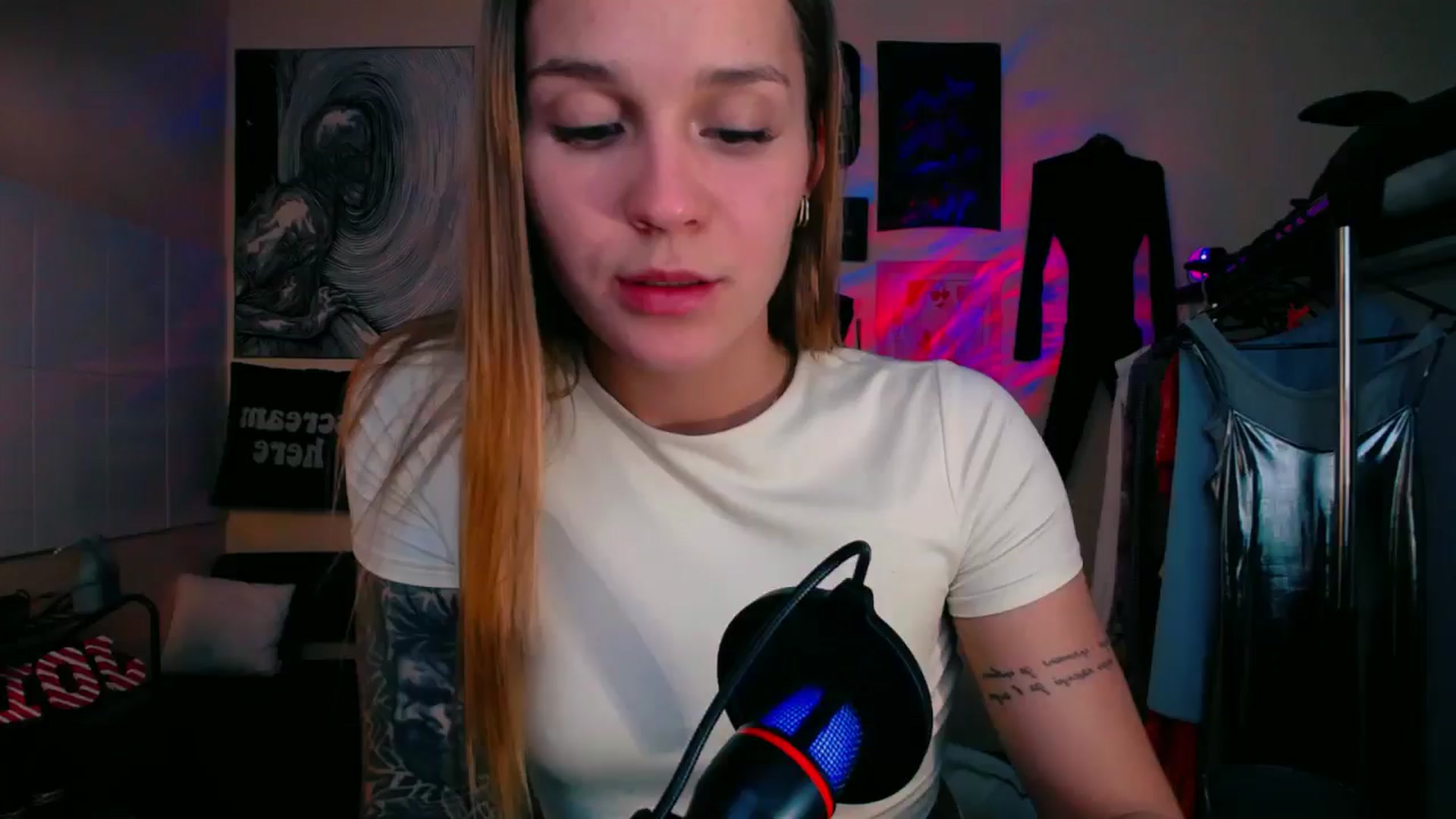 Gallery image thumbnail from Miss_JOI's myfreecams stream on, 09/20/2024, 11:18 image 1 of 20