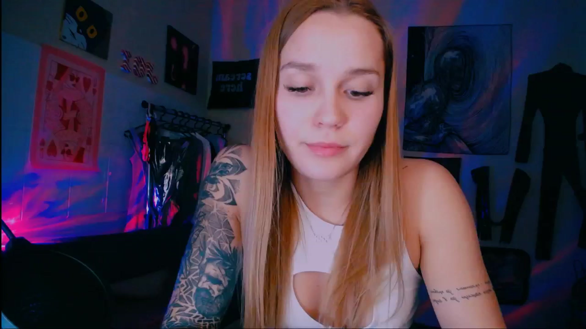 Gallery image thumbnail from Miss_JOI's myfreecams stream on, 11/03/2024, 15:51 image 9 of 20