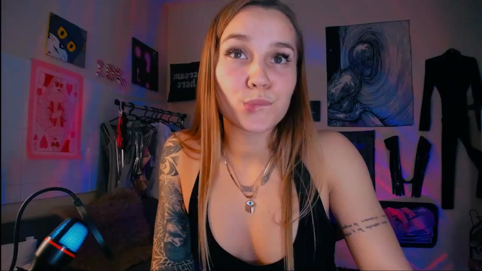 Gallery image thumbnail from Miss_JOI's myfreecams stream on, 11/10/2024, 16:06 image 8 of 20