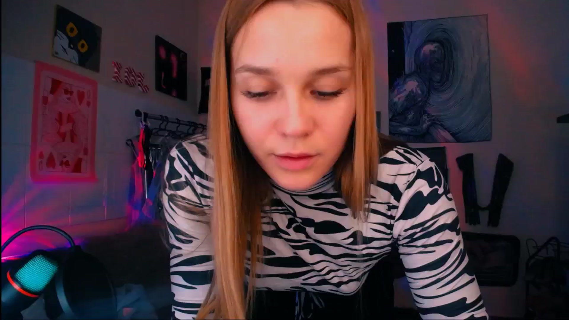 Gallery image thumbnail from Miss_JOI's myfreecams stream on, 11/15/2024, 12:55 image 8 of 20