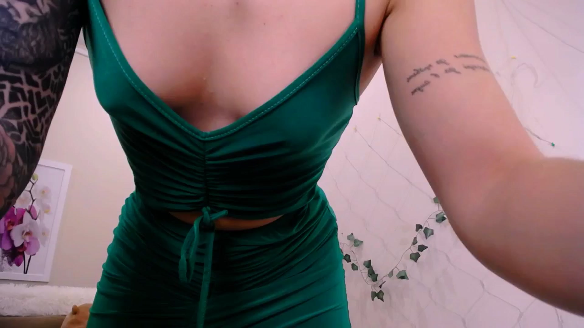 Gallery image thumbnail from Miss_JOI's myfreecams stream on, 12/01/2024, 16:54 image 14 of 20