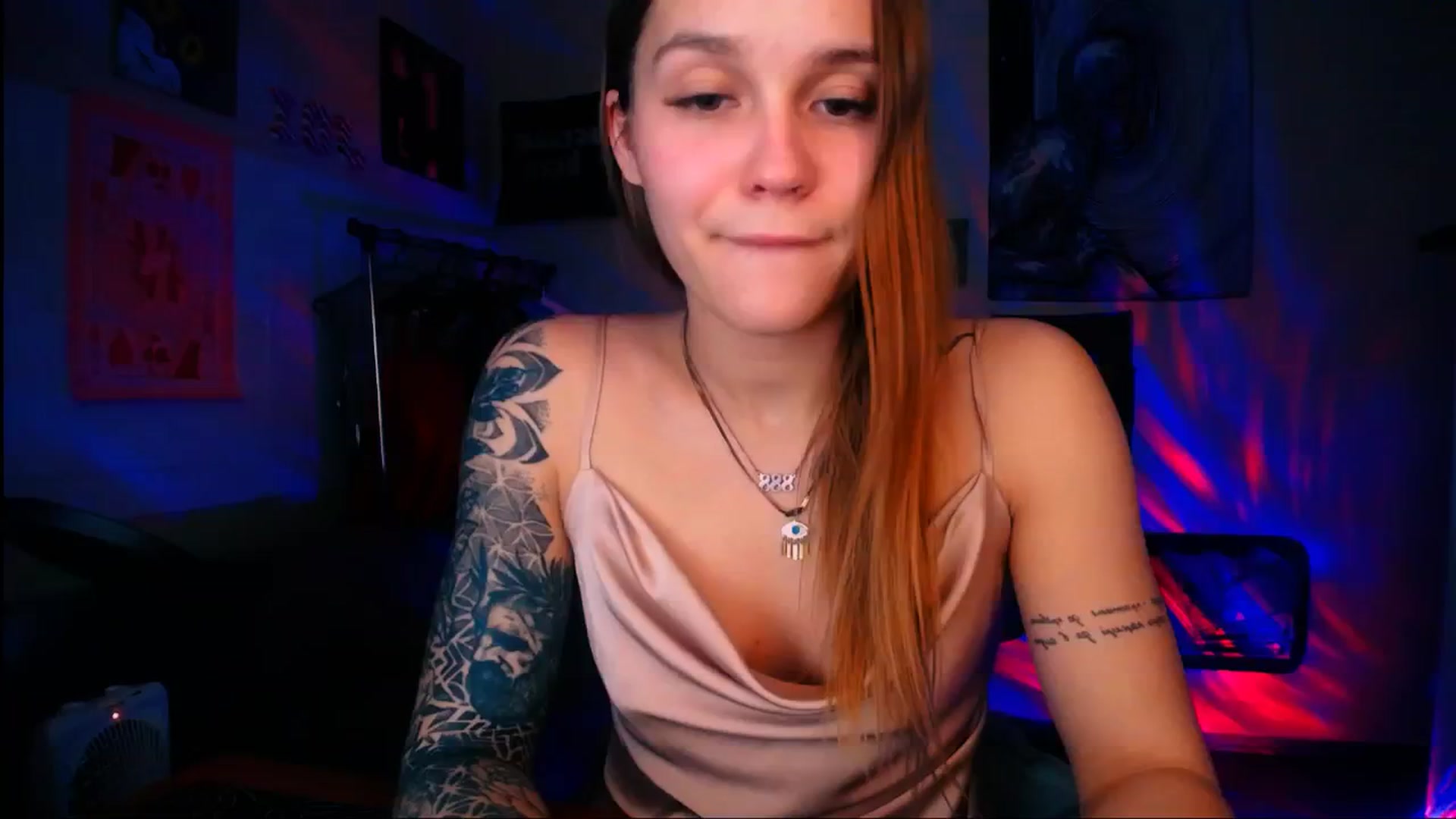 Gallery image thumbnail from Miss_JOI's myfreecams stream on, 12/22/2024, 15:51 image 17 of 20