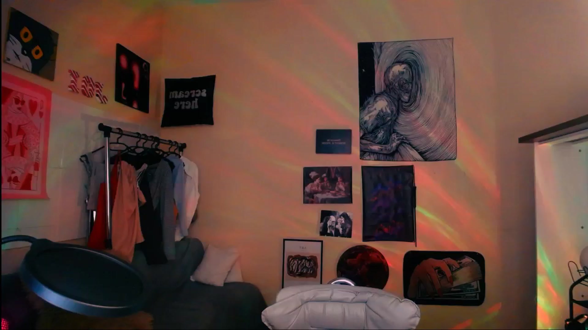 Gallery image thumbnail from Miss_JOI's myfreecams stream on, 12/27/2024, 13:00 image 20 of 20