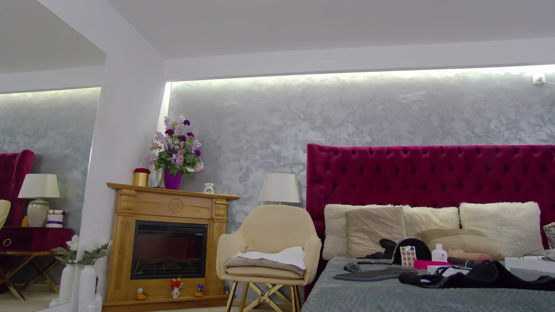 Gallery image thumbnail from Miss_Jasminee's myfreecams stream on, 12/24/2025, 09:40 image 7 of 20