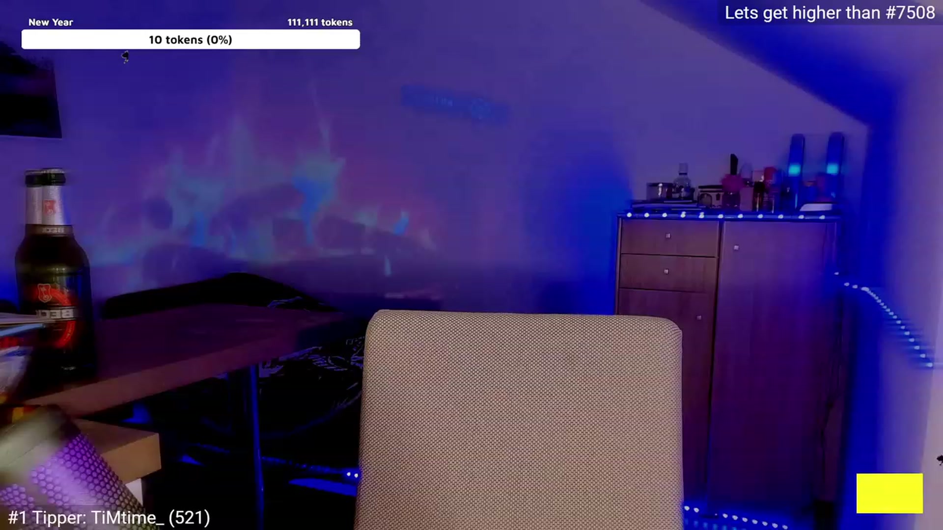 Gallery image thumbnail from Miss_Joy_'s myfreecams stream on, 12/11/2022, 02:09 image 2 of 20