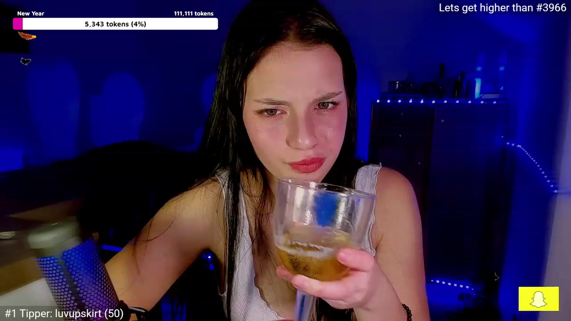 Gallery image thumbnail from Miss_Joy_'s myfreecams stream on, 12/12/2022, 24:29 image 14 of 20