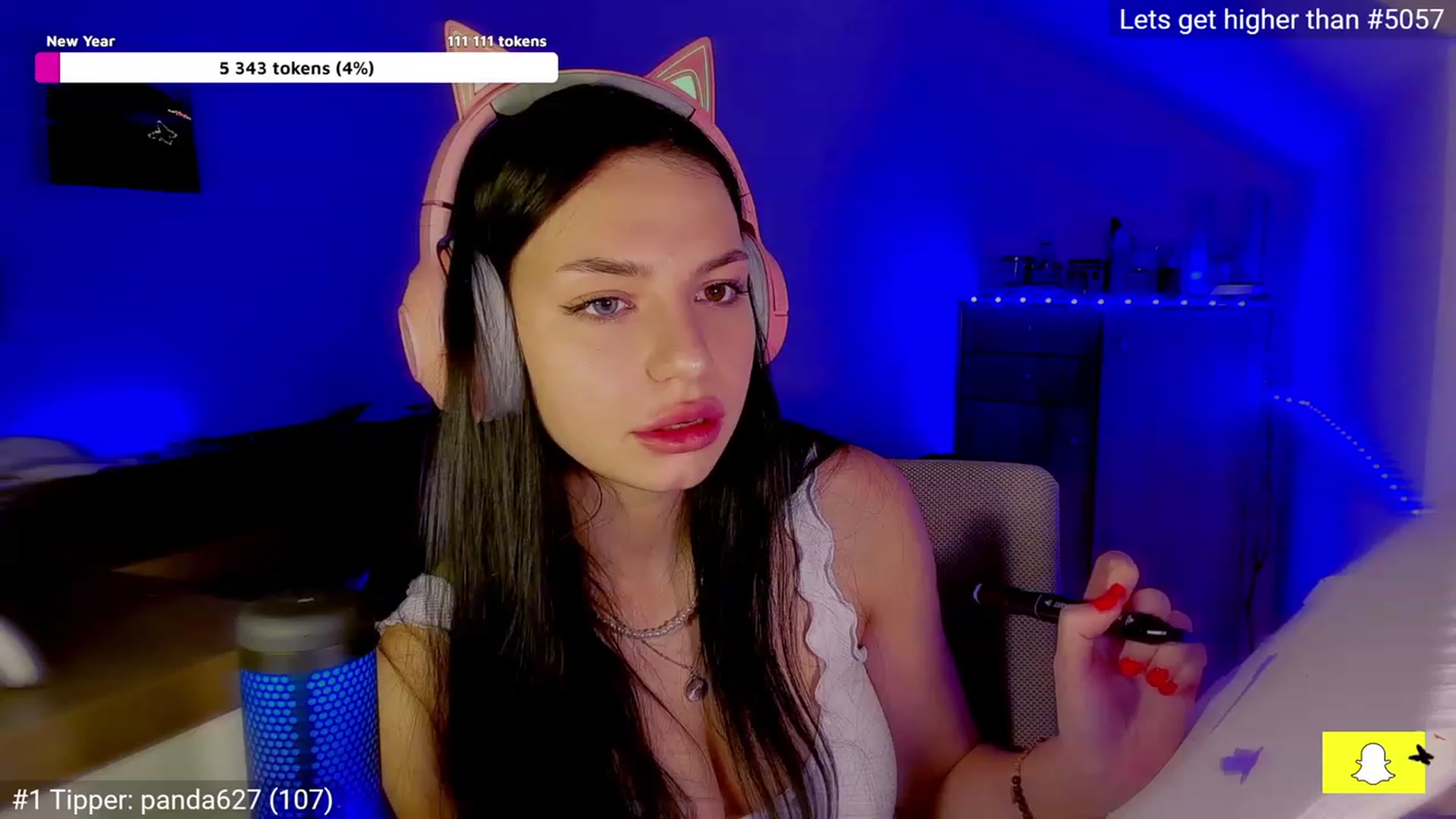 Gallery image thumbnail from Miss_Joy_'s myfreecams stream on, 12/21/2022, 16:04 image 3 of 20