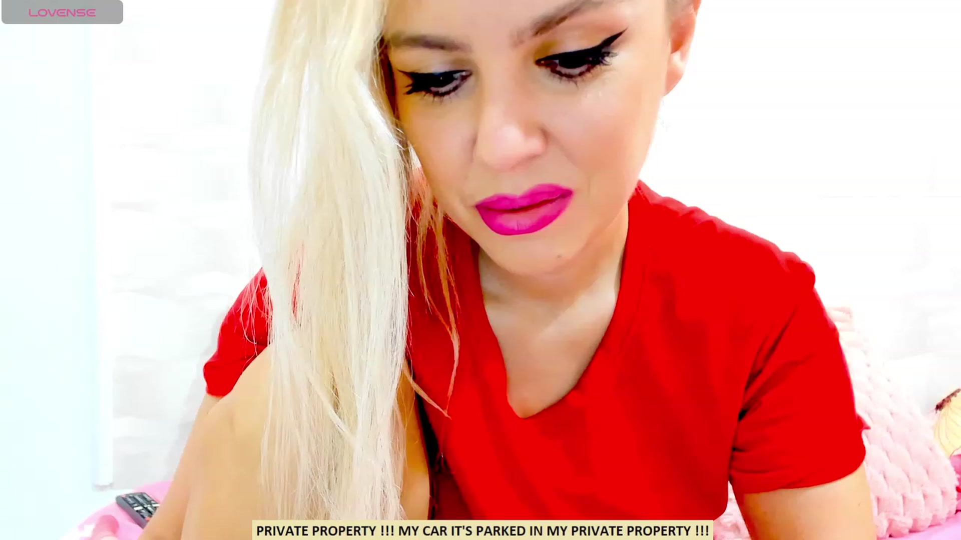 Gallery image thumbnail from Miss_KarlaS's myfreecams stream on, 11/28/2023, 19:54 image 10 of 20