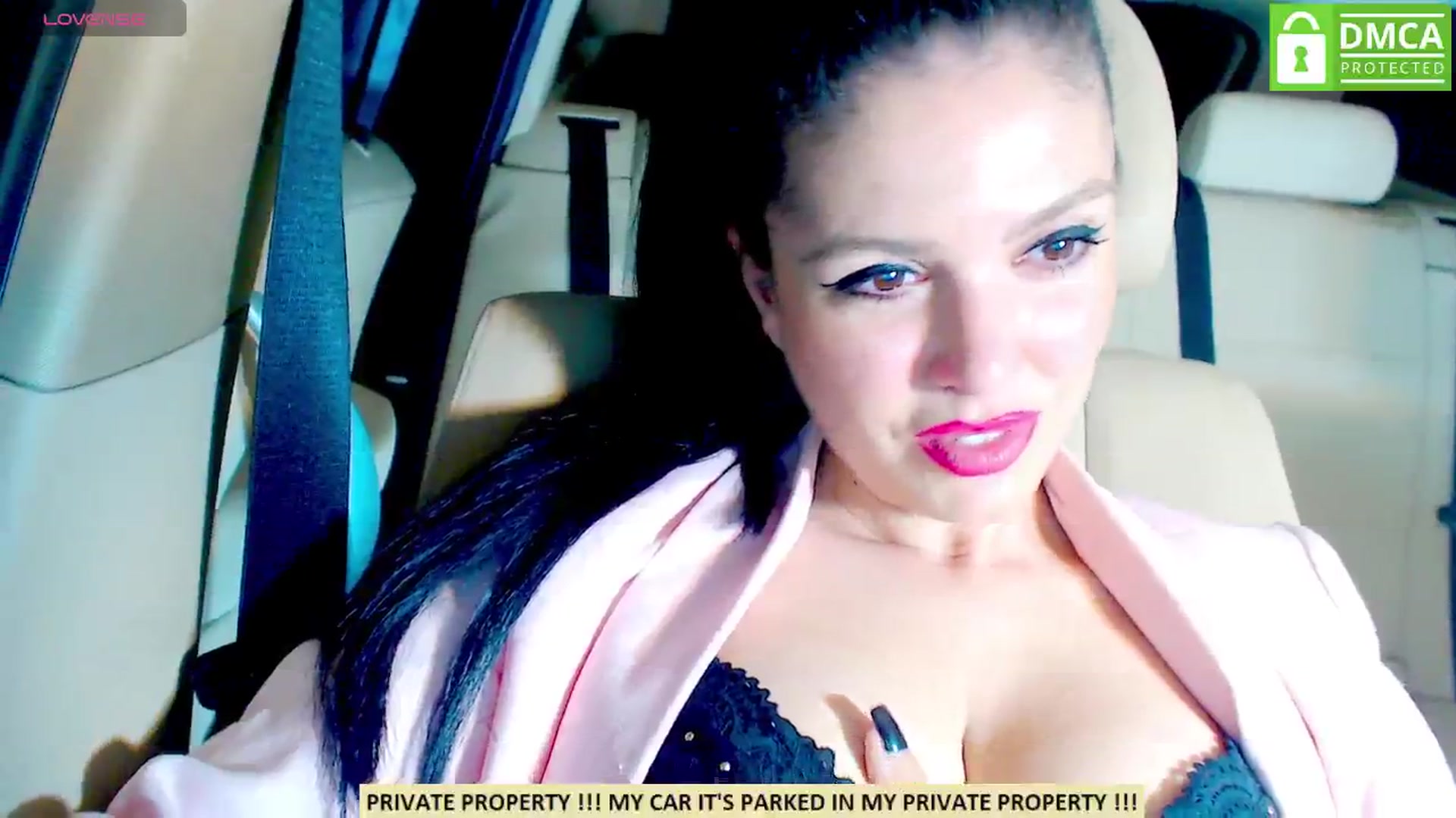 Gallery image thumbnail from Miss_KarlaS's myfreecams stream on, 05/19/2024, 18:31 image 16 of 20