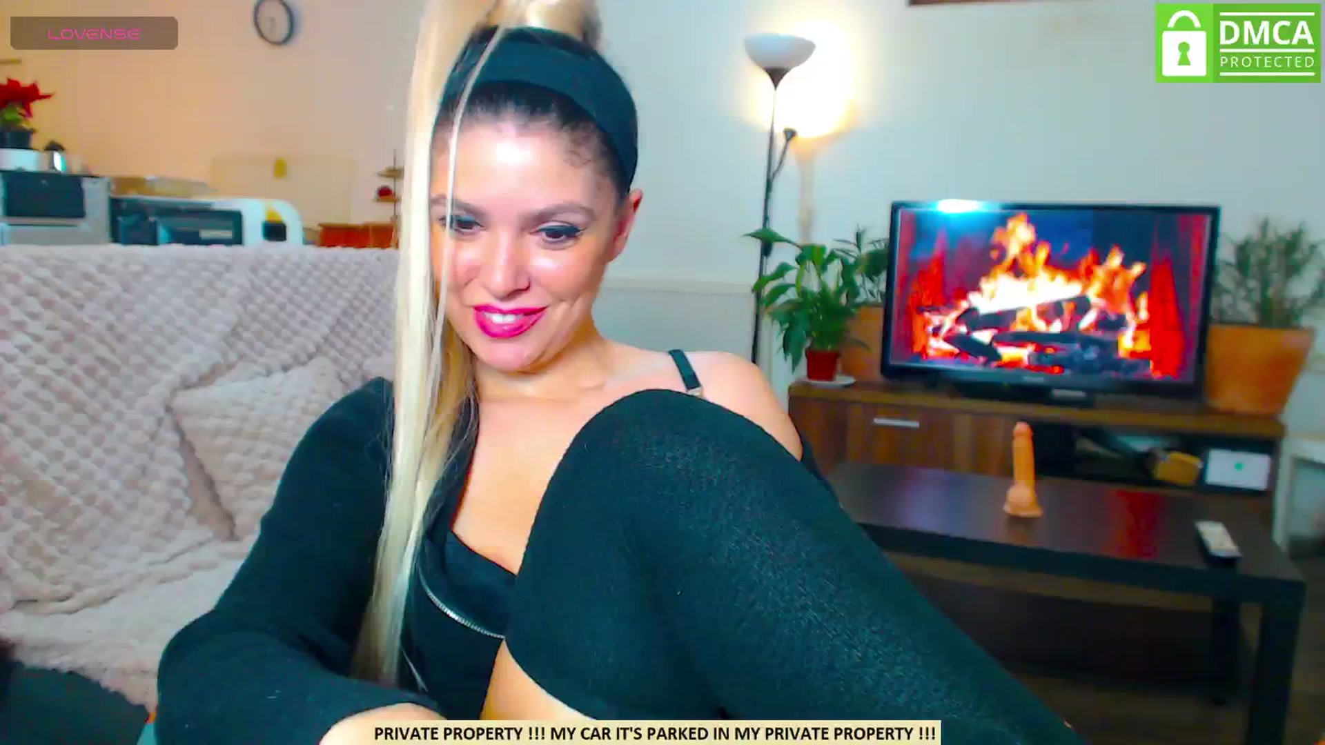 Gallery image thumbnail from Miss_KarlaS's myfreecams stream on, 12/15/2024, 19:42 image 19 of 20
