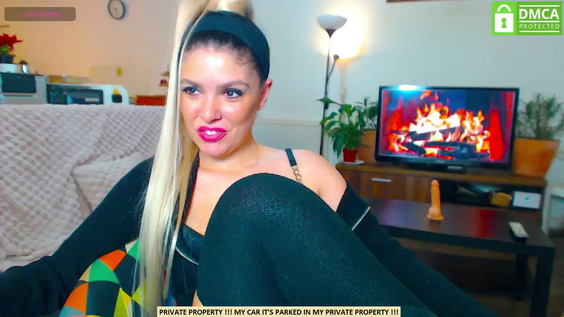 Gallery image thumbnail from Miss_KarlaS's myfreecams stream on, 12/15/2024, 19:42 image 14 of 20