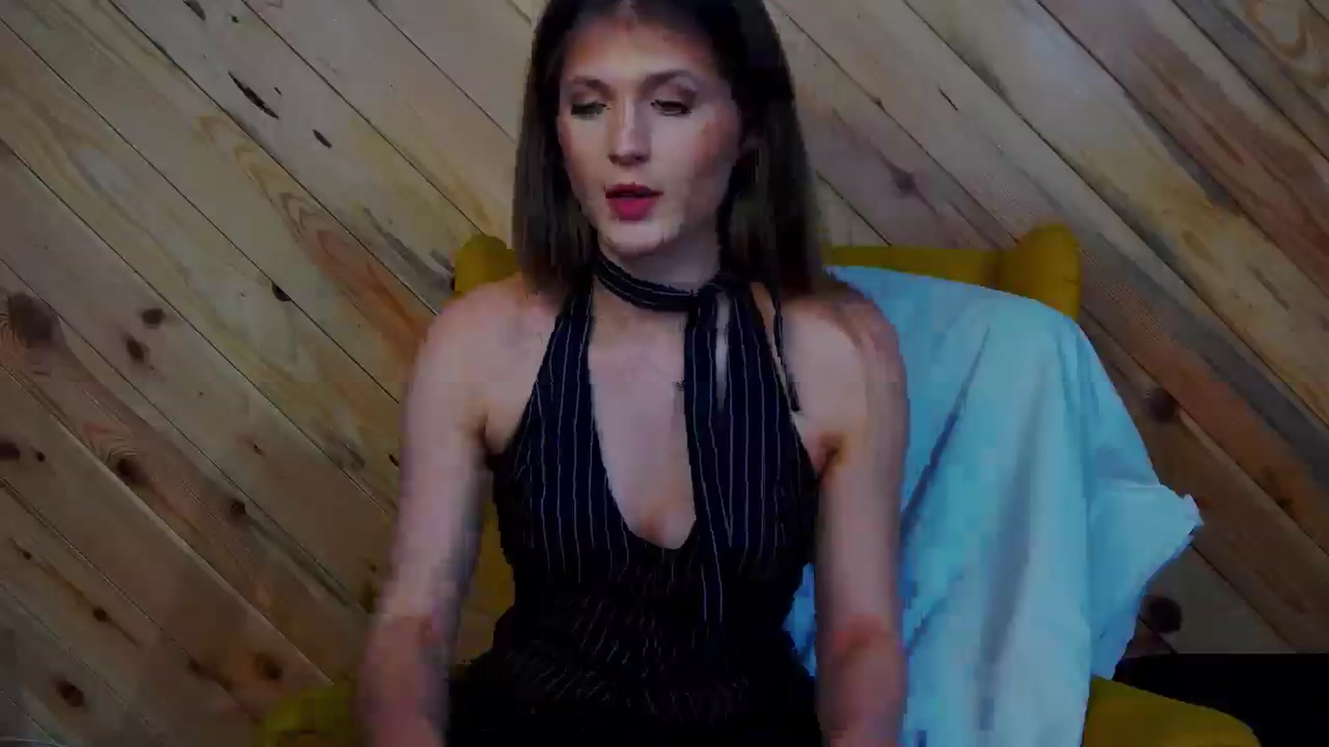 Gallery image thumbnail from Miss_L's myfreecams stream on, 02/16/2025, 23:58 image 11 of 20