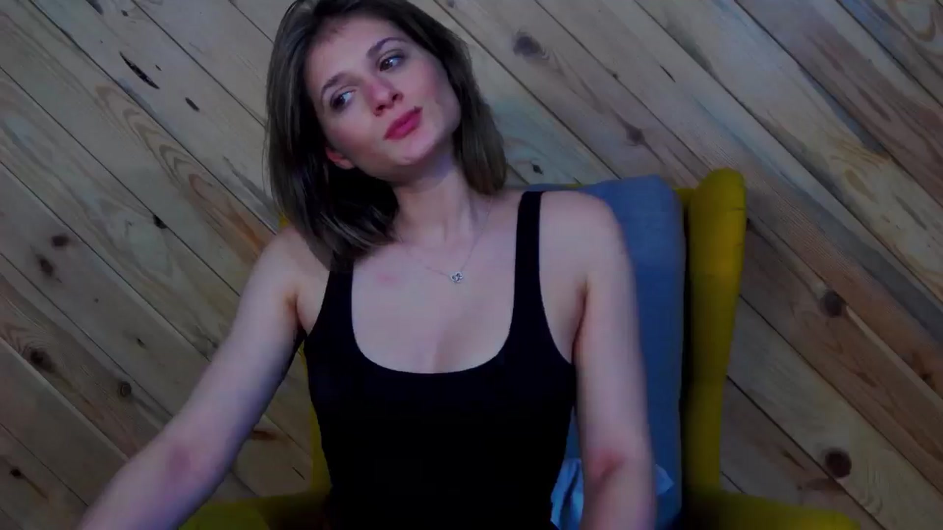 Gallery image thumbnail from Miss_L's myfreecams stream on, 03/07/2025, 21:32 image 20 of 20