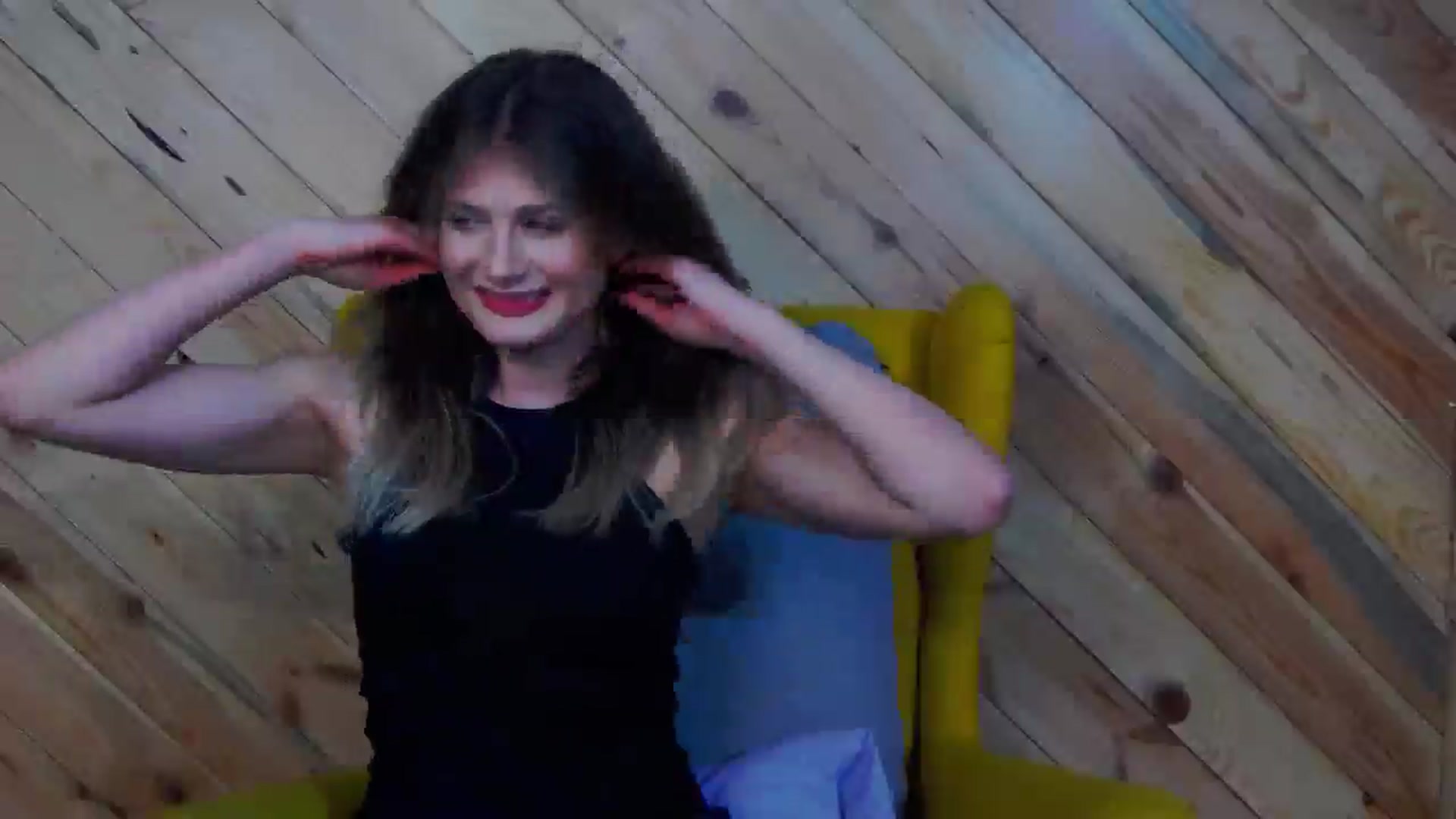 Gallery image thumbnail from Miss_L's myfreecams stream on, 03/16/2025, 20:25 image 3 of 20