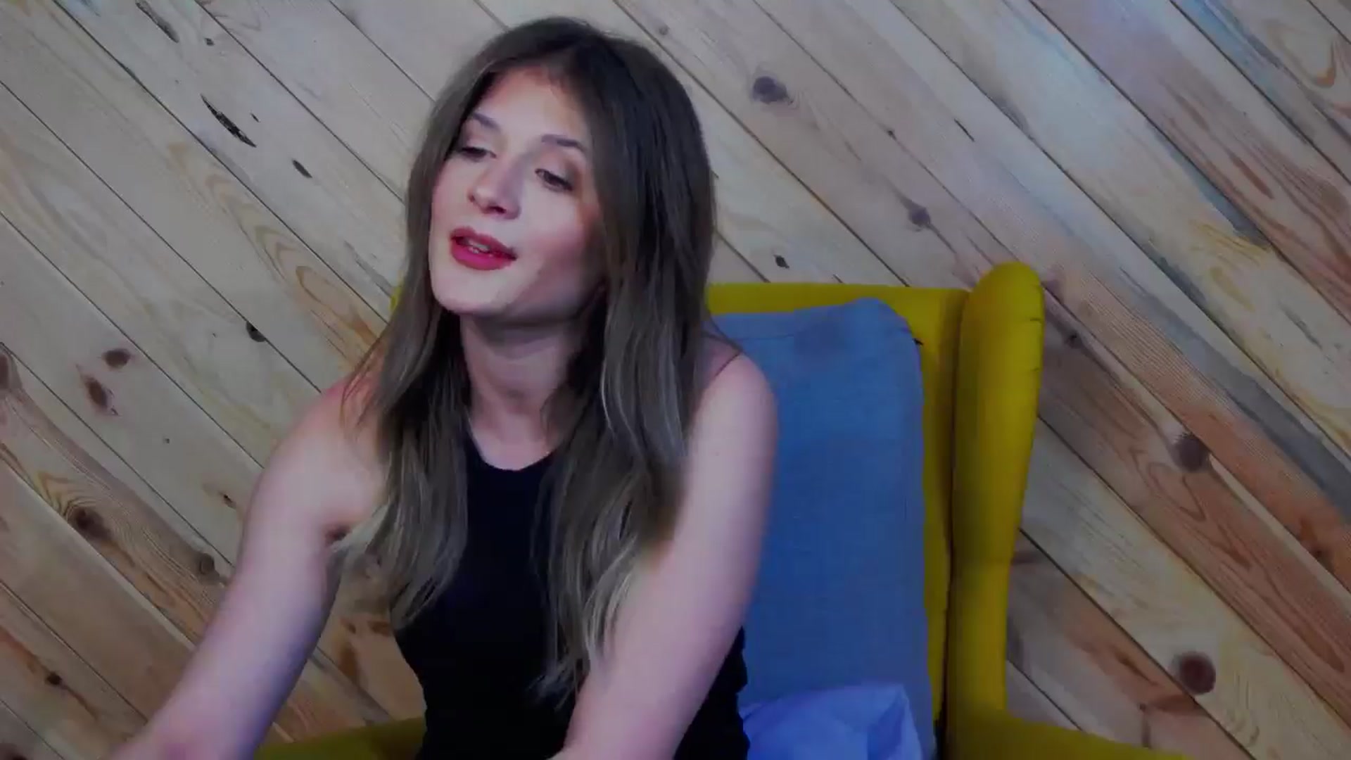 Gallery image thumbnail from Miss_L's myfreecams stream on, 03/16/2025, 20:25 image 8 of 20