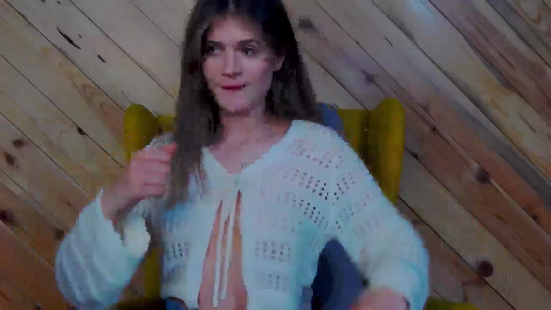 Gallery image thumbnail from Miss_L's myfreecams stream on, 03/19/2025, 23:46 image 18 of 20