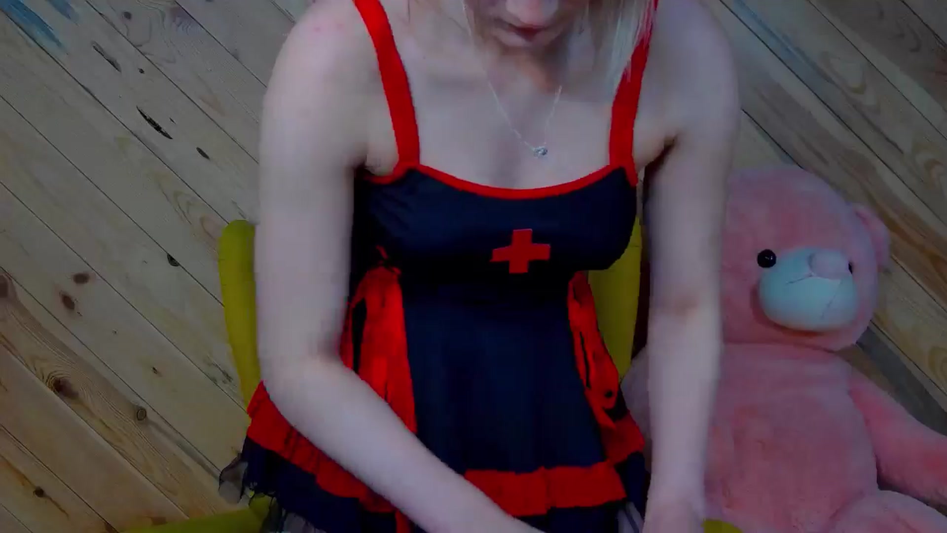 Gallery image thumbnail from Miss_L's myfreecams stream on, 04/01/2025, 19:38 image 10 of 20