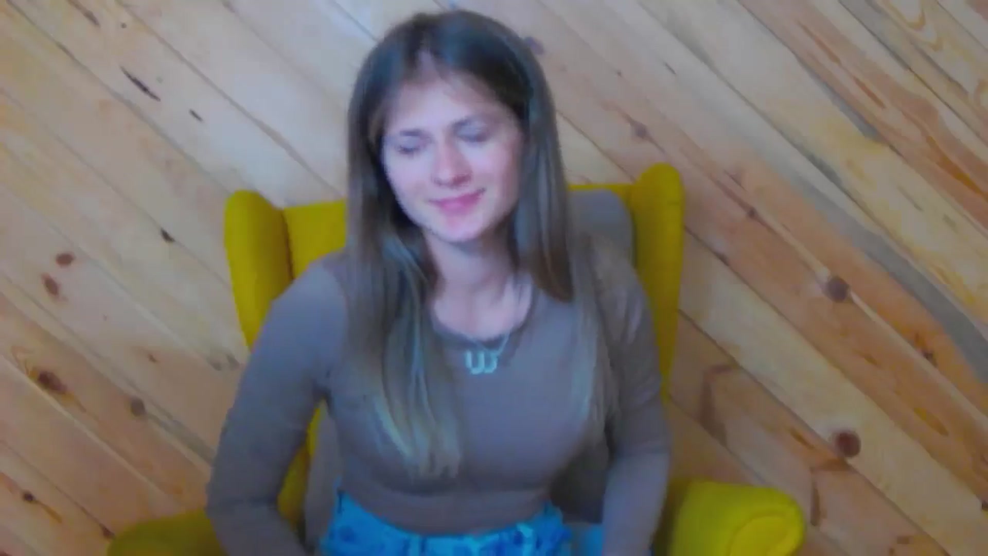 Gallery image thumbnail from Miss_L's myfreecams stream on, 04/15/2025, 23:43 image 20 of 20