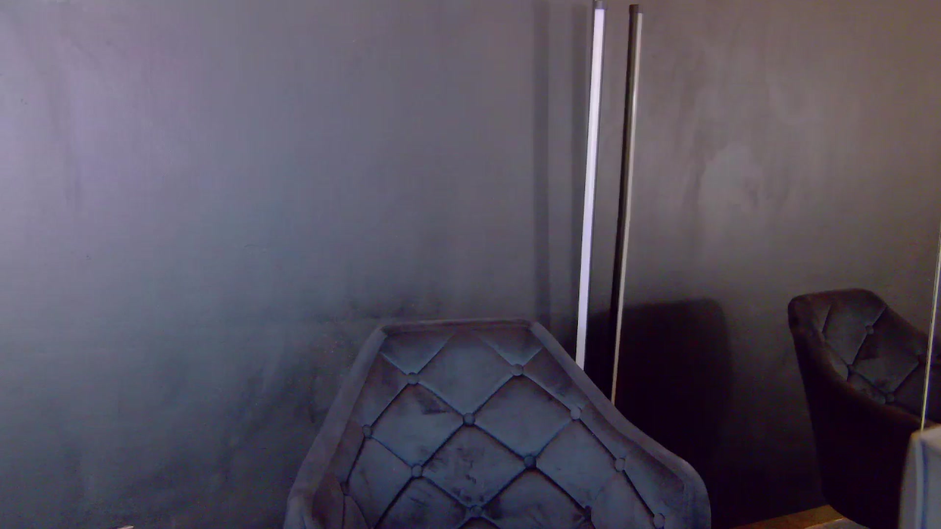 Gallery image thumbnail from Miss_L's myfreecams stream on, 04/22/2025, 21:12 image 9 of 20
