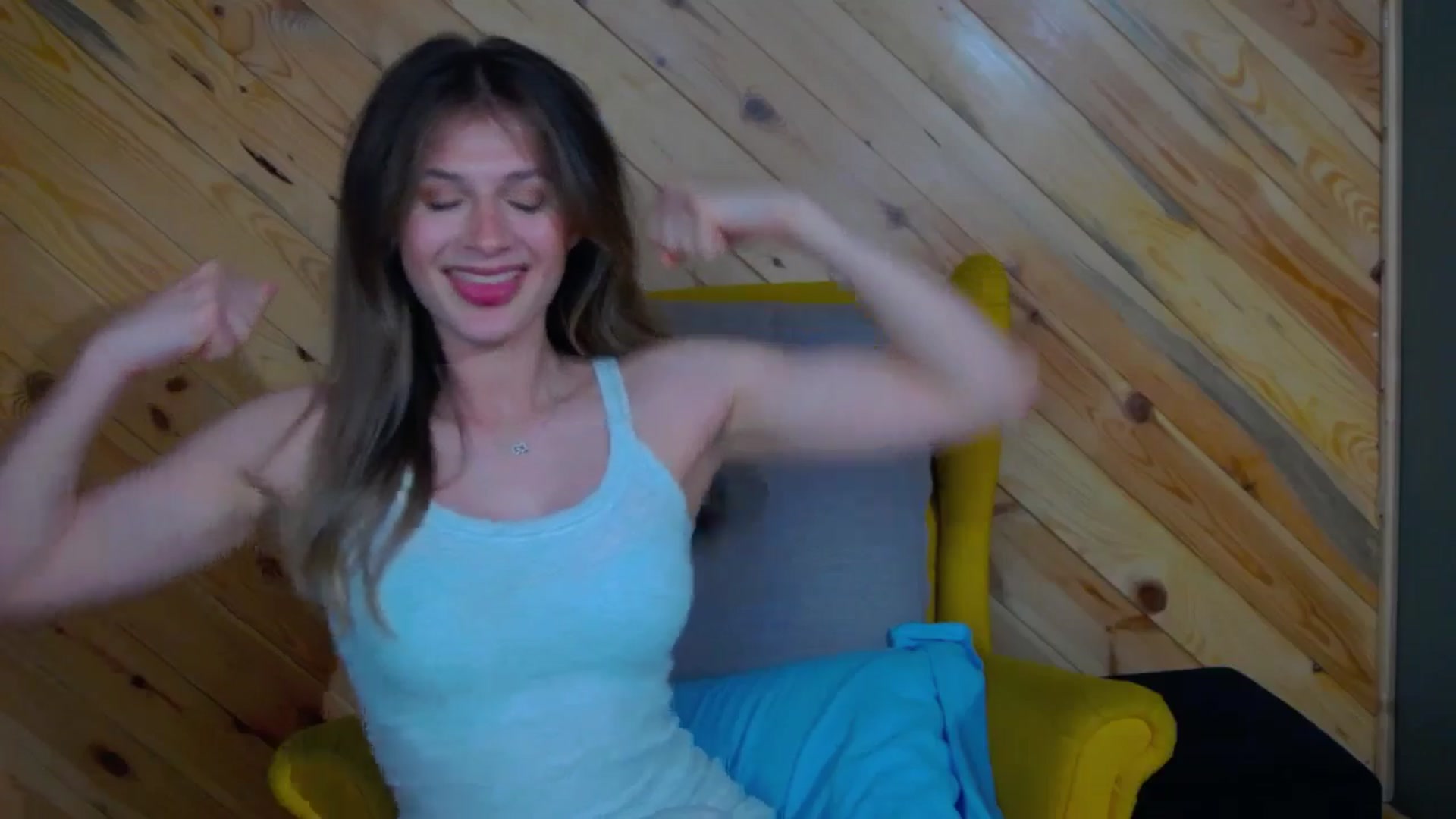 Gallery image thumbnail from Miss_L's myfreecams stream on, 06/09/2025, 19:32 image 7 of 20