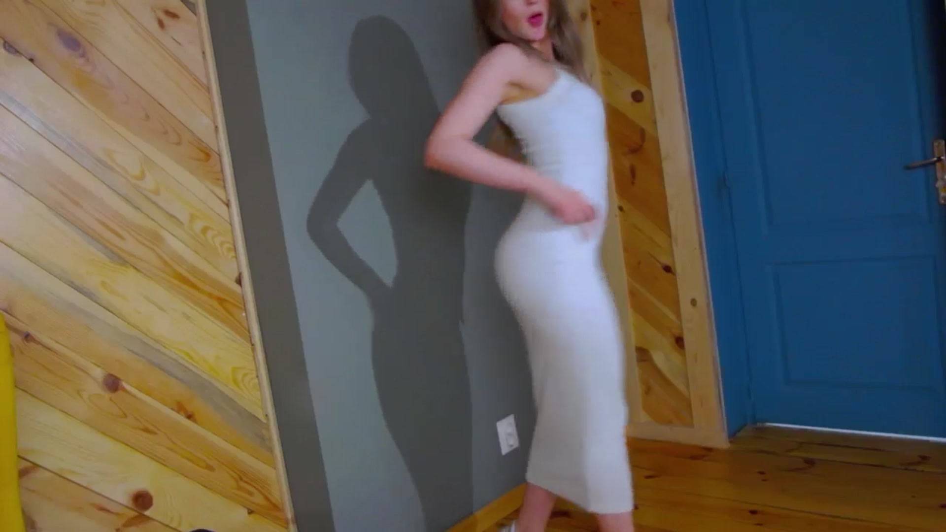 Gallery image thumbnail from Miss_L's myfreecams stream on, 06/09/2025, 19:32 image 12 of 20