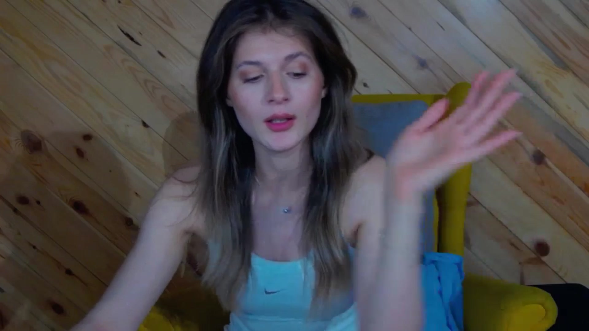 Gallery image thumbnail from Miss_L's myfreecams stream on, 06/09/2025, 19:32 image 13 of 20