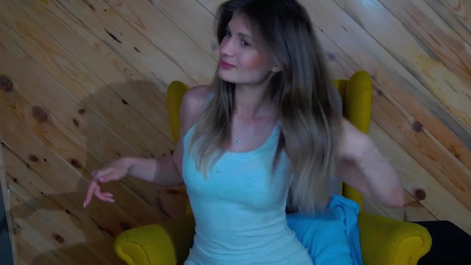 Gallery image thumbnail from Miss_L's myfreecams stream on, 06/09/2025, 19:32 image 19 of 20
