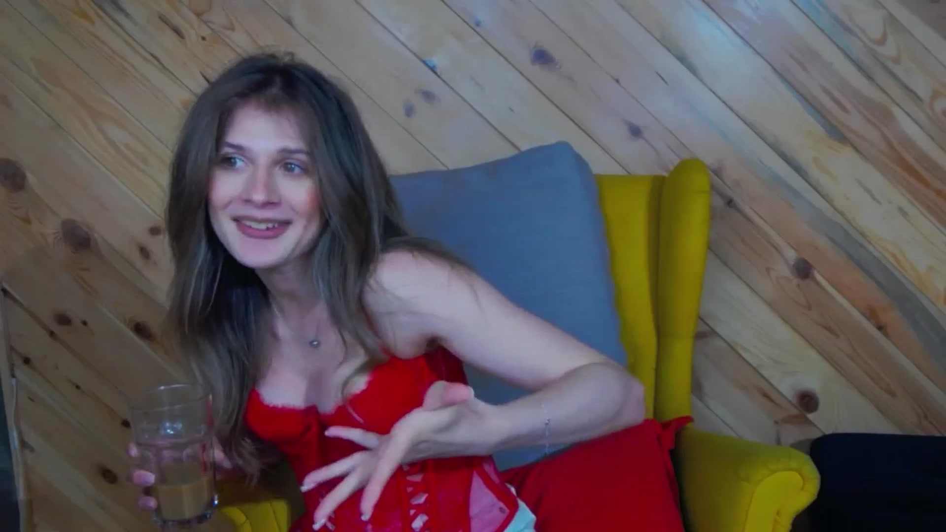 Gallery image thumbnail from Miss_L's myfreecams stream on, 06/16/2025, 22:05 image 10 of 20
