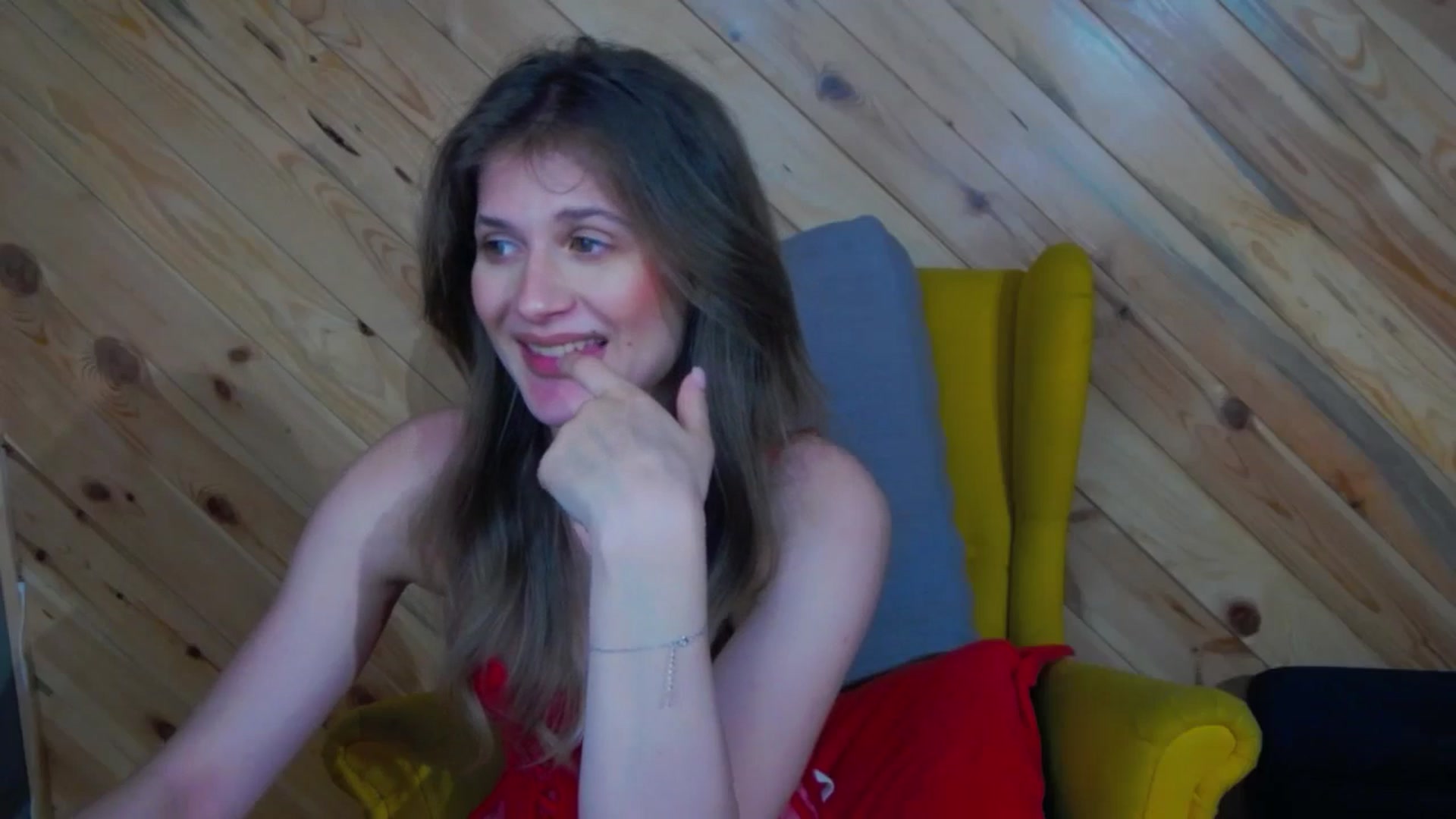 Gallery image thumbnail from Miss_L's myfreecams stream on, 06/16/2025, 22:05 image 13 of 20