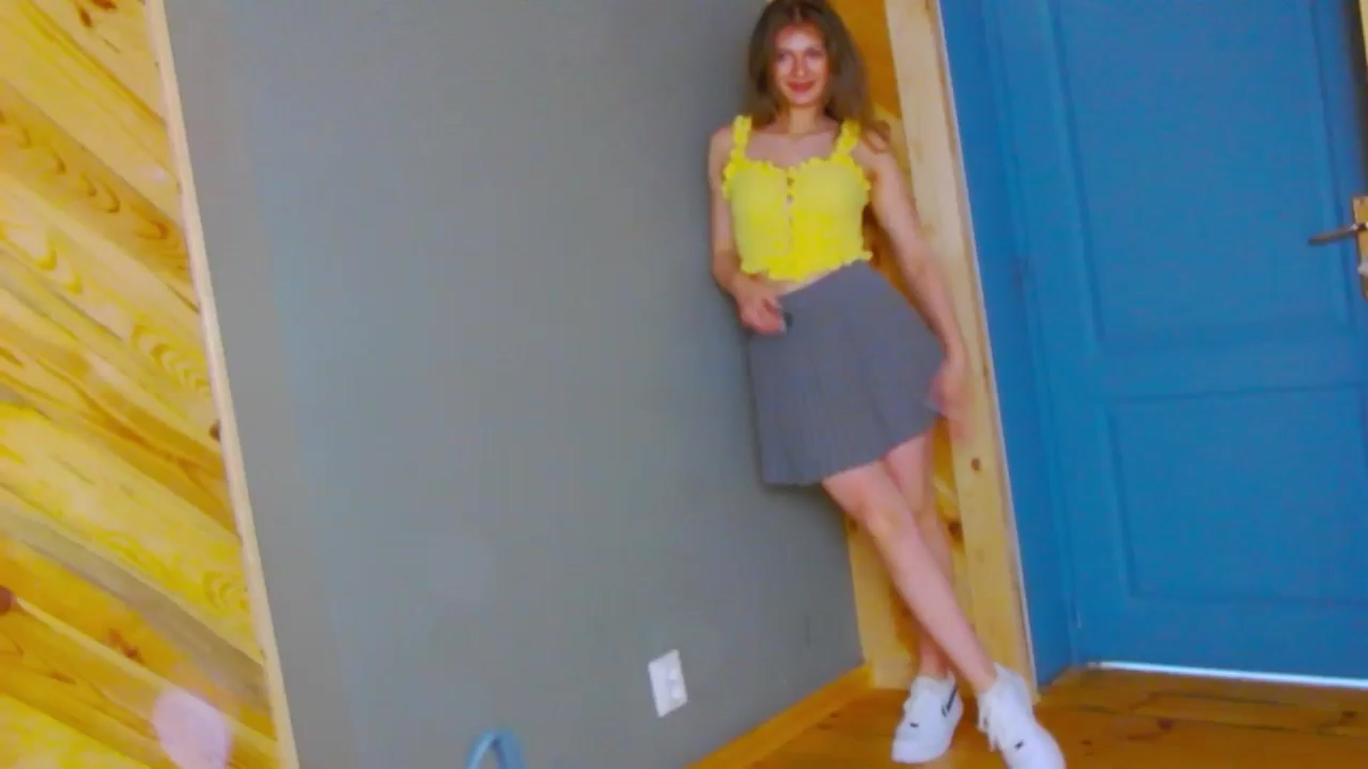 Gallery image thumbnail from Miss_L's myfreecams stream on, 06/29/2025, 17:43 image 6 of 20
