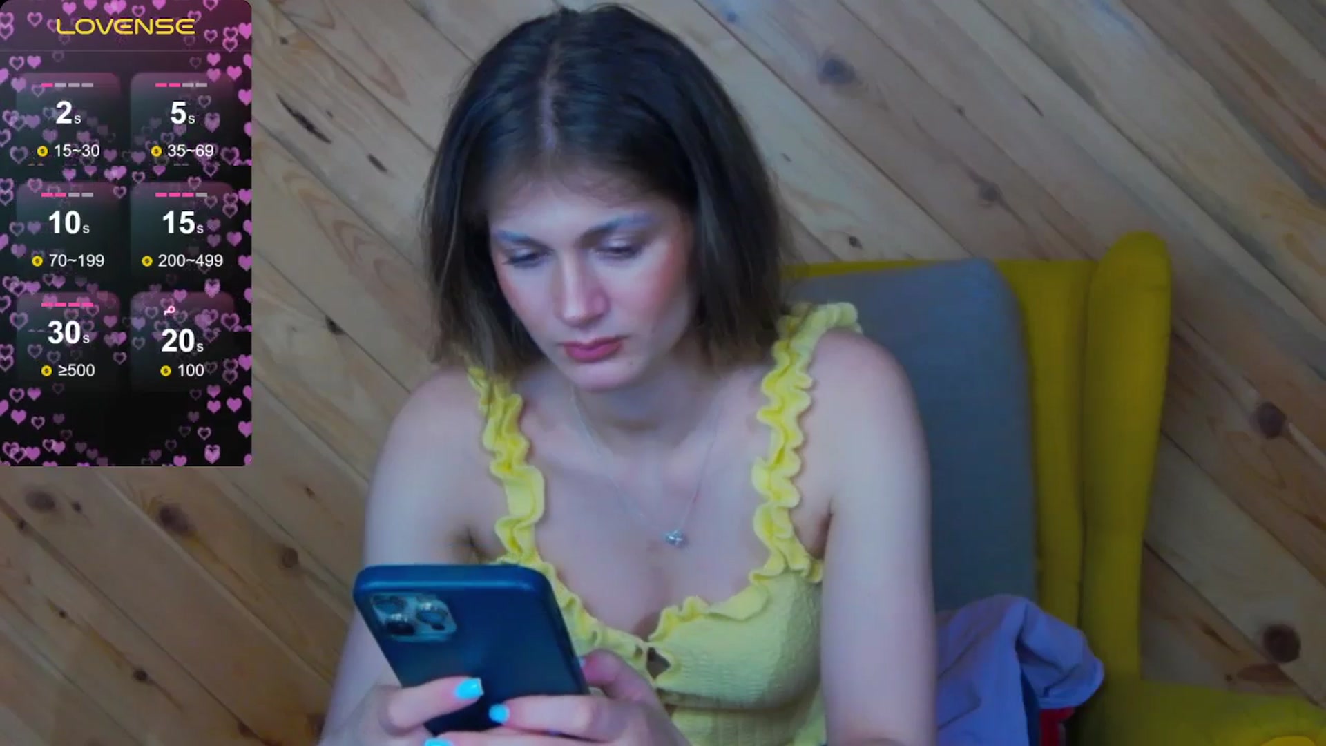 Gallery image thumbnail from Miss_L's myfreecams stream on, 06/29/2025, 19:07 image 16 of 20