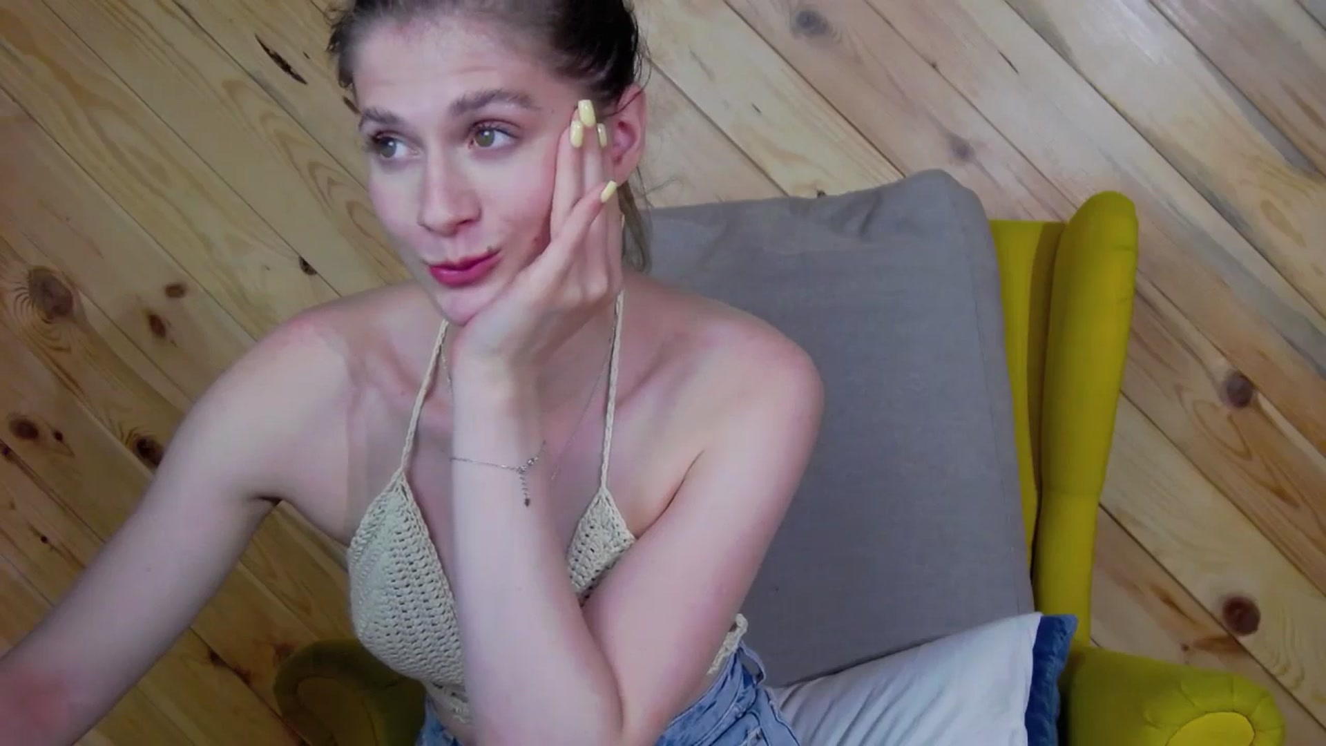 Gallery image thumbnail from Miss_L's myfreecams stream on, 07/21/2025, 16:30 image 11 of 20