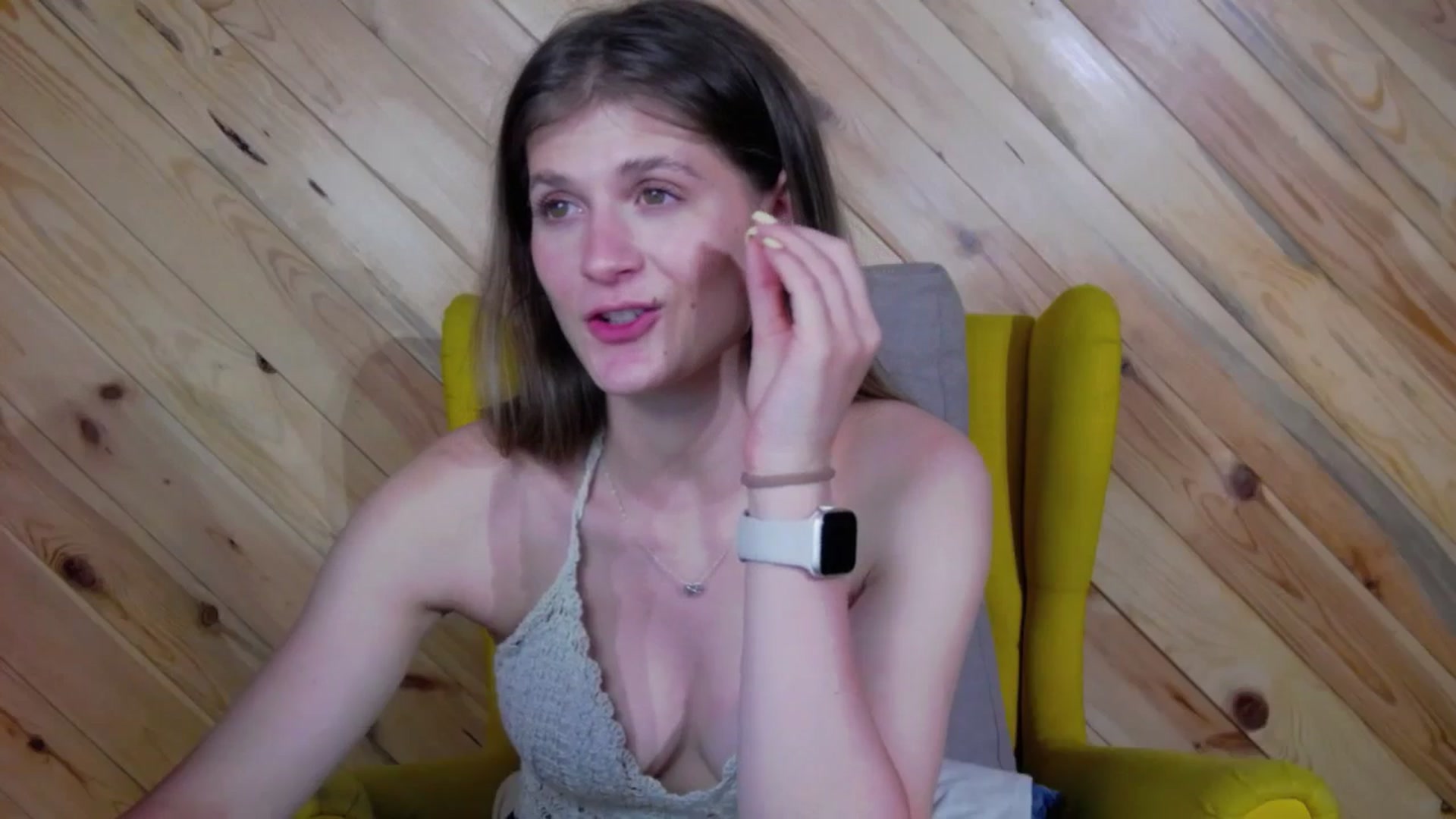 Gallery image thumbnail from Miss_L's myfreecams stream on, 07/28/2025, 15:30 image 7 of 20
