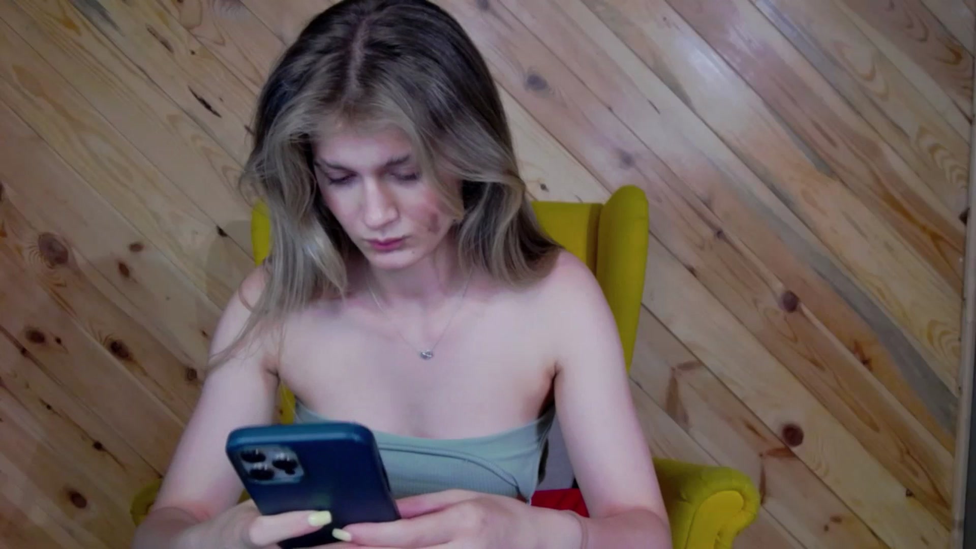 Gallery image thumbnail from Miss_L's myfreecams stream on, 08/09/2025, 20:05 image 19 of 20