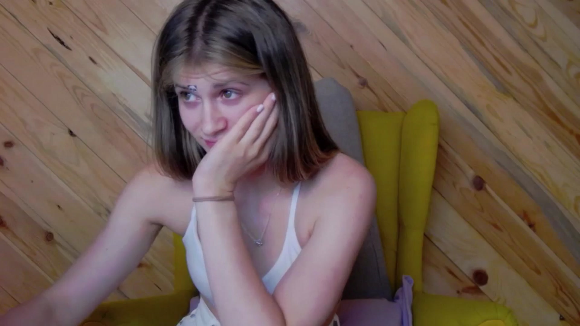 Gallery image thumbnail from Miss_L's myfreecams stream on, 09/01/2025, 19:08 image 12 of 20