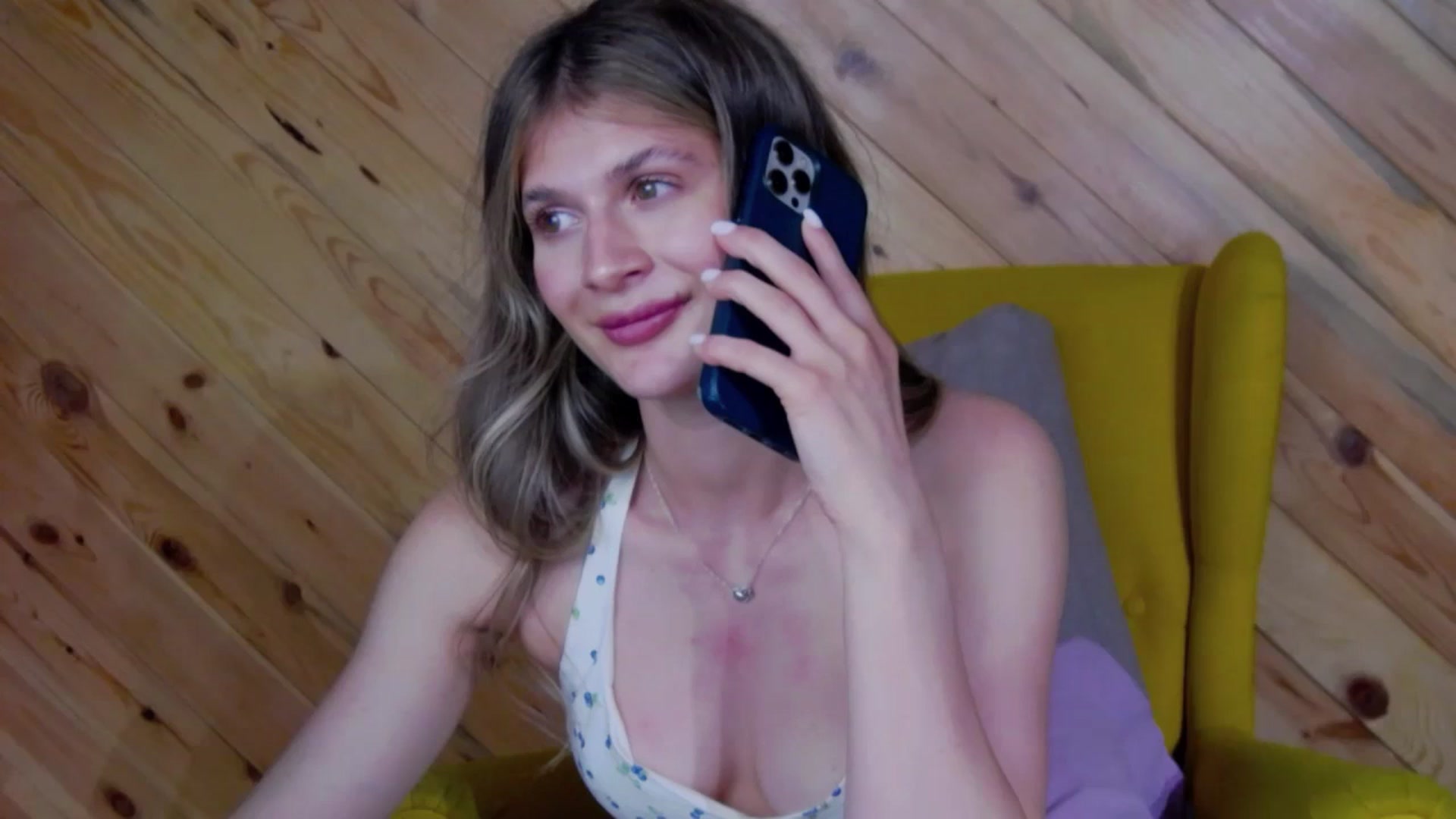 Gallery image thumbnail from Miss_L's myfreecams stream on, 09/26/2025, 17:30 image 17 of 20