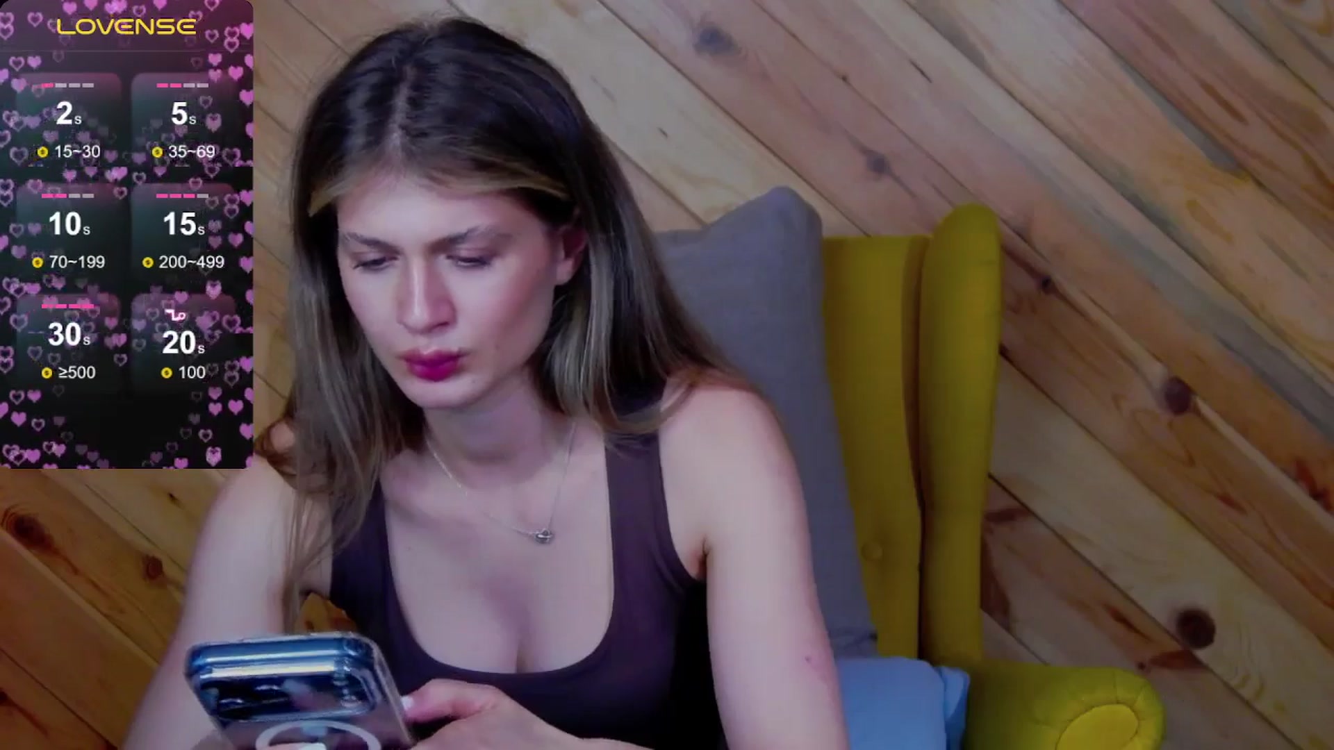 Gallery image thumbnail from Miss_L's myfreecams stream on, 10/22/2025, 18:21 image 7 of 20