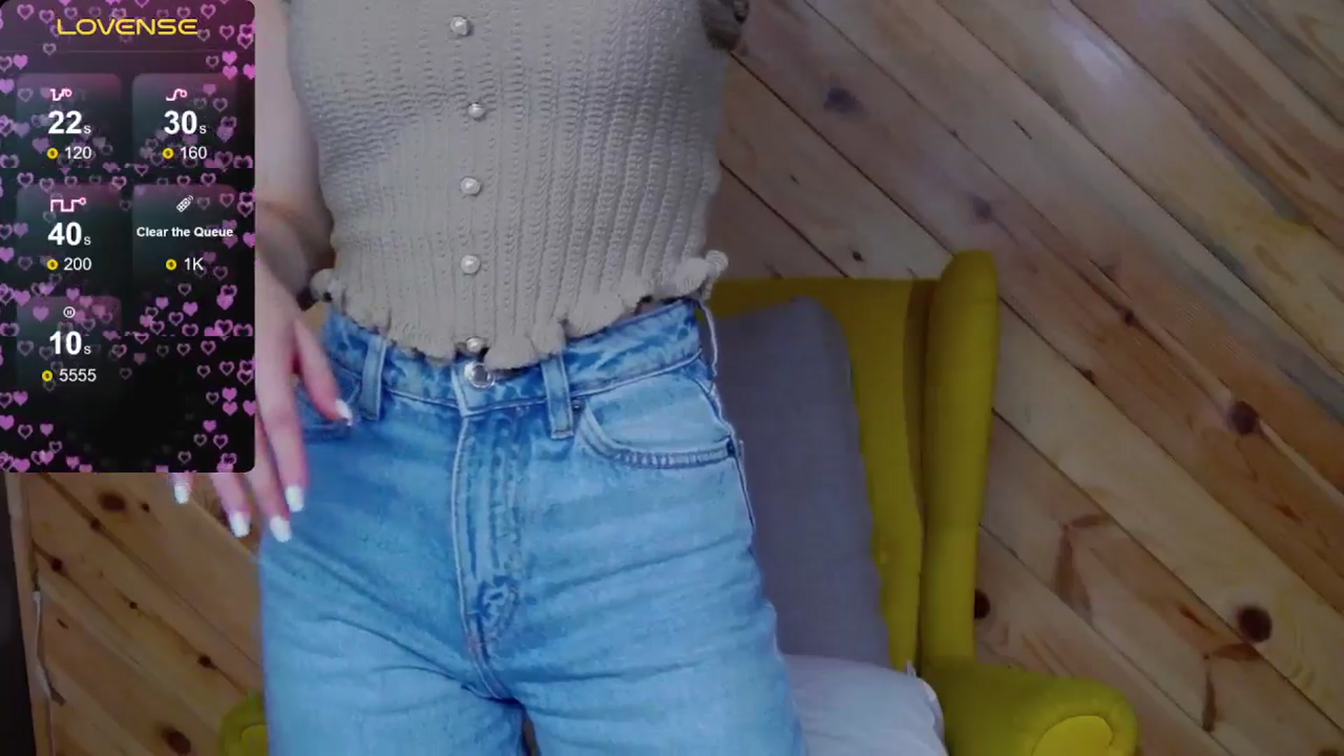 Gallery image thumbnail from Miss_L's myfreecams stream on, 10/26/2025, 19:19 image 17 of 20